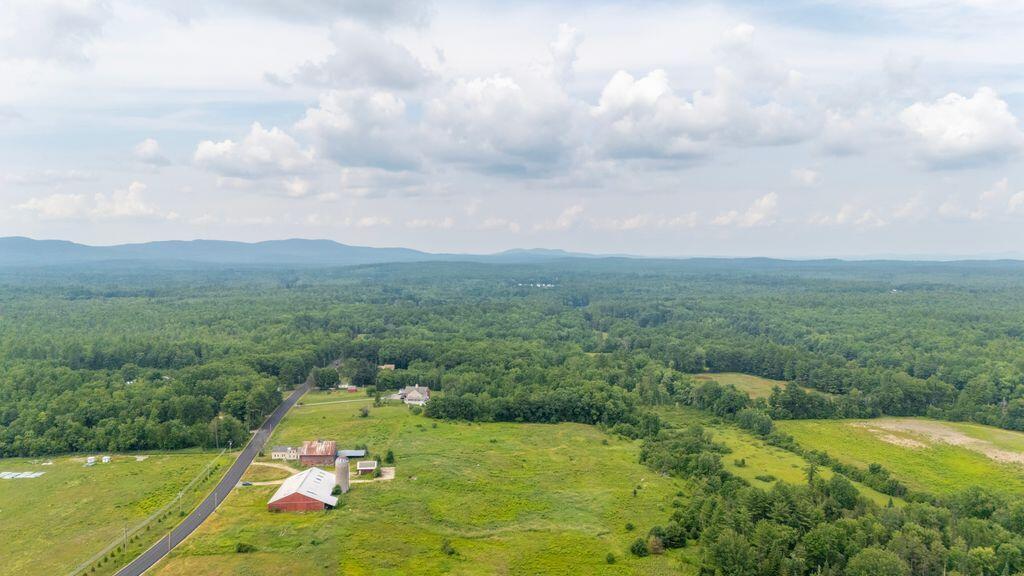 main property photo 65