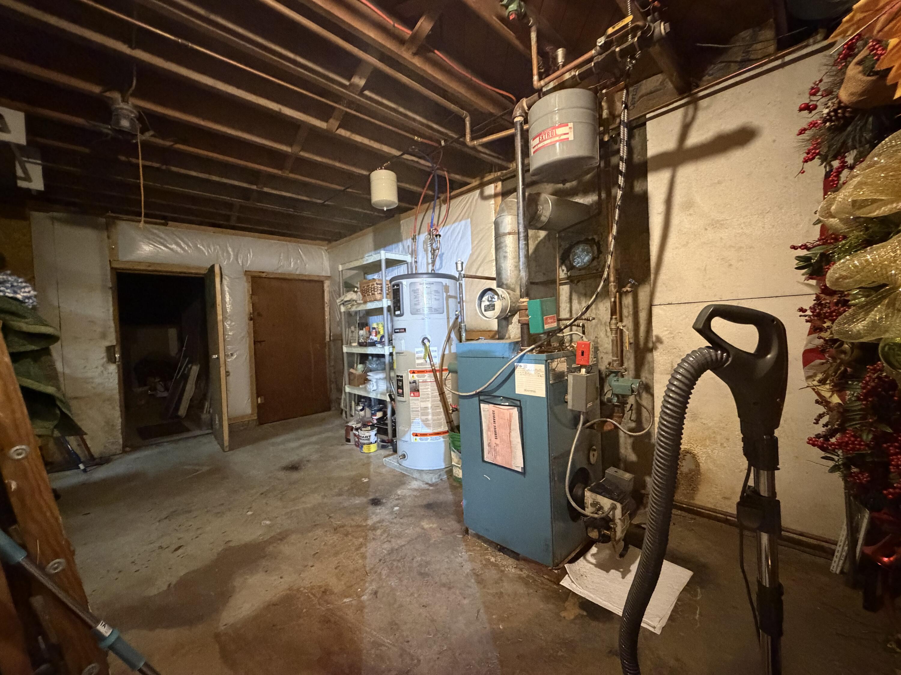 main property photo 70