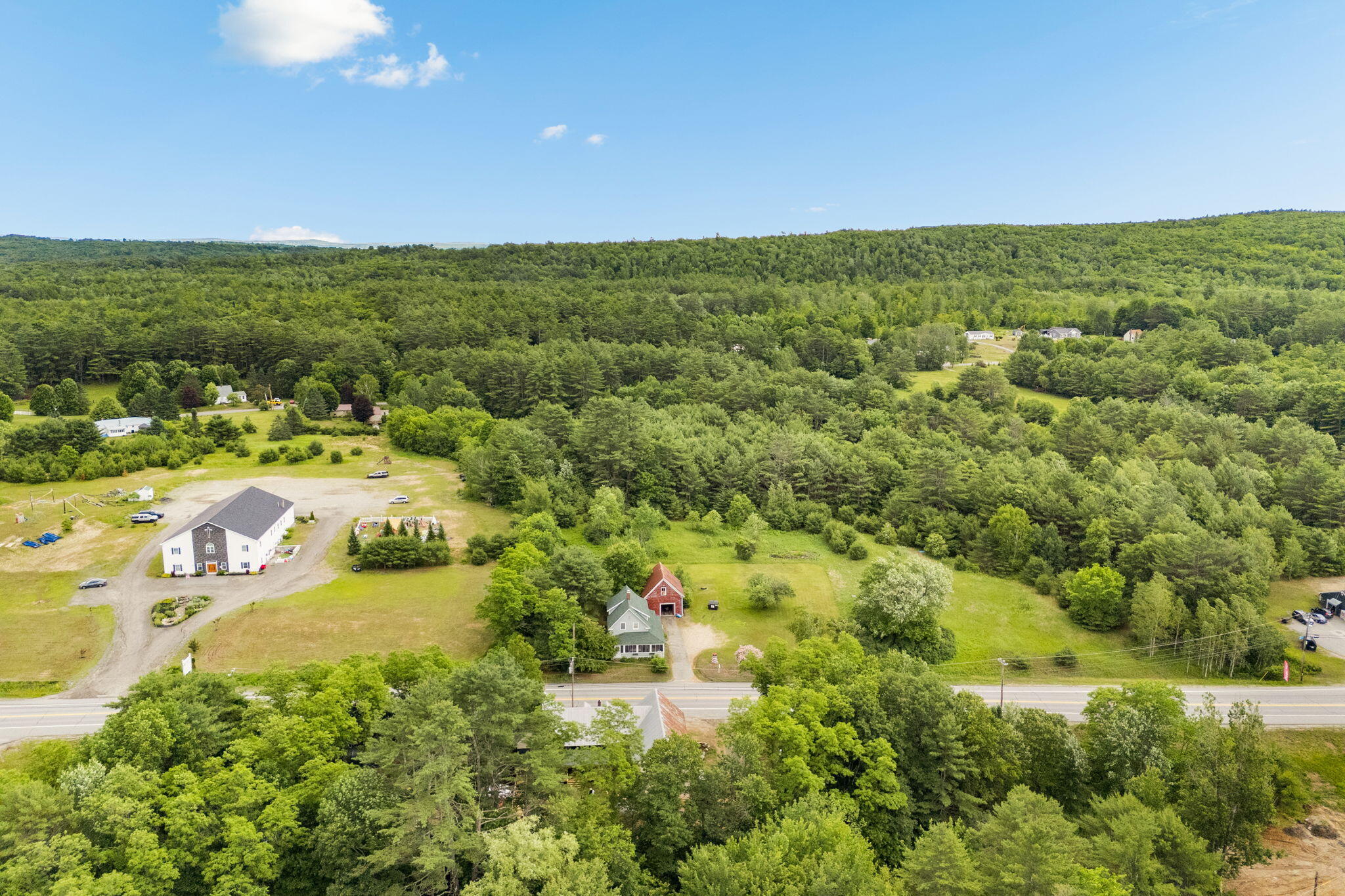 main property photo 3