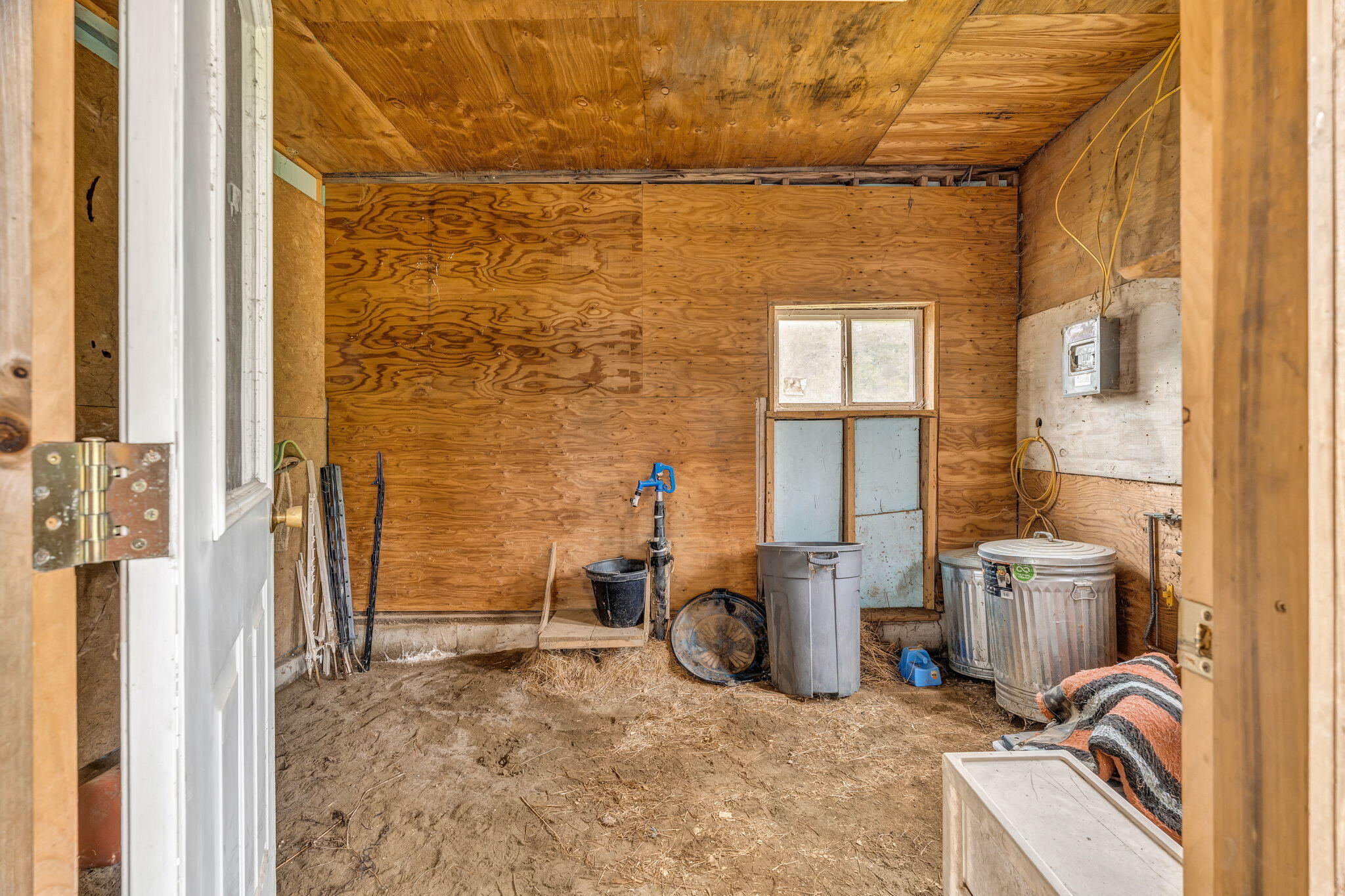 main property photo 61