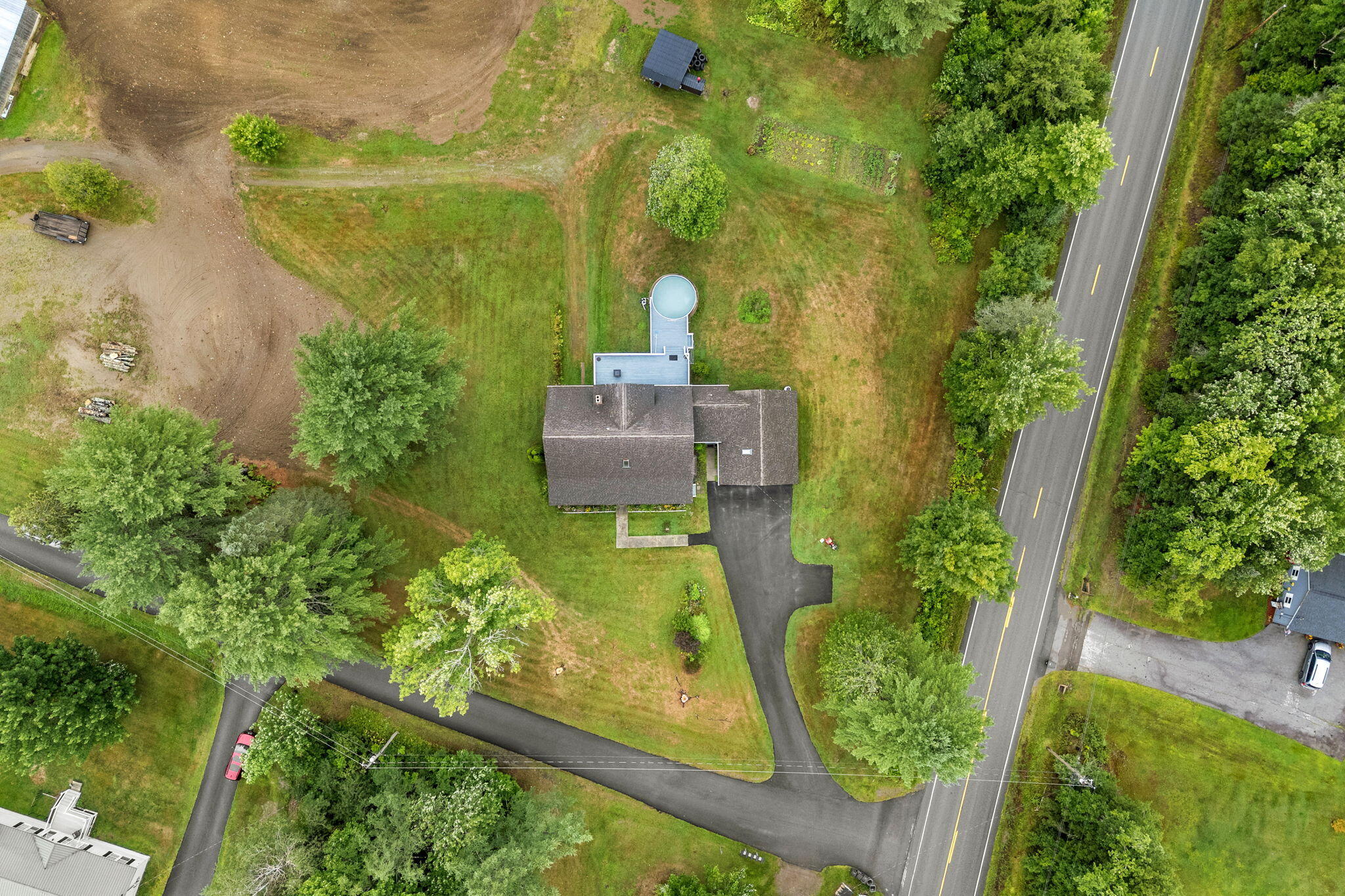 main property photo 87