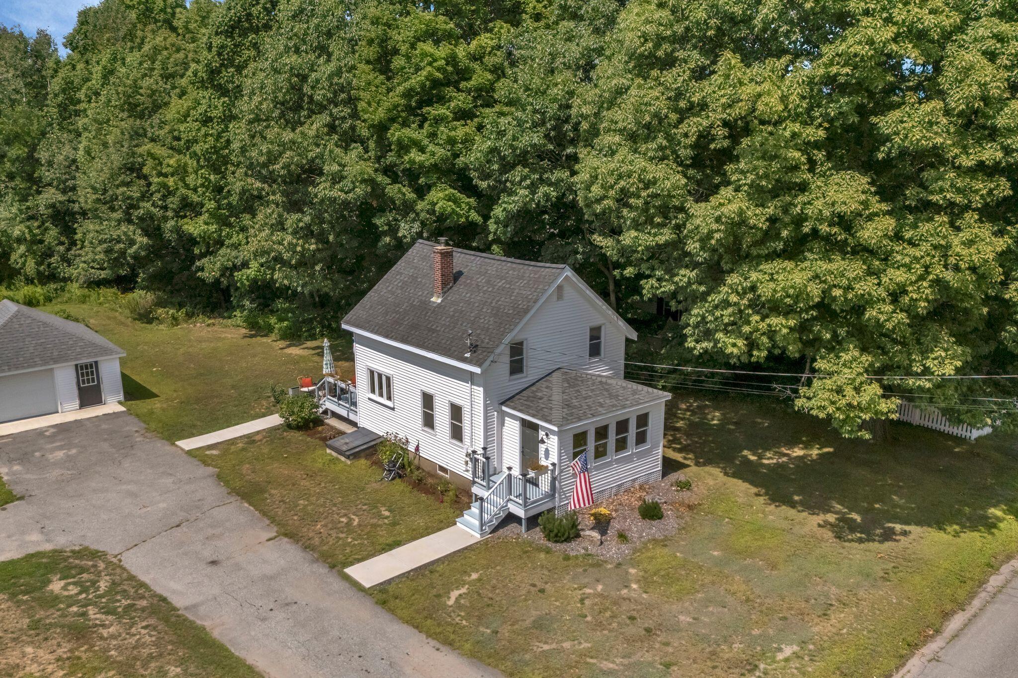 main property photo 40