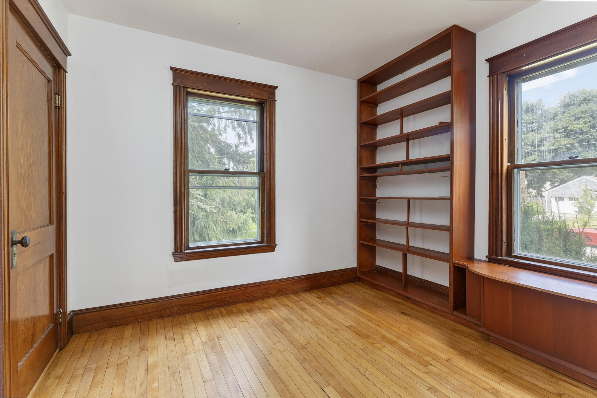 property viewer photo 19