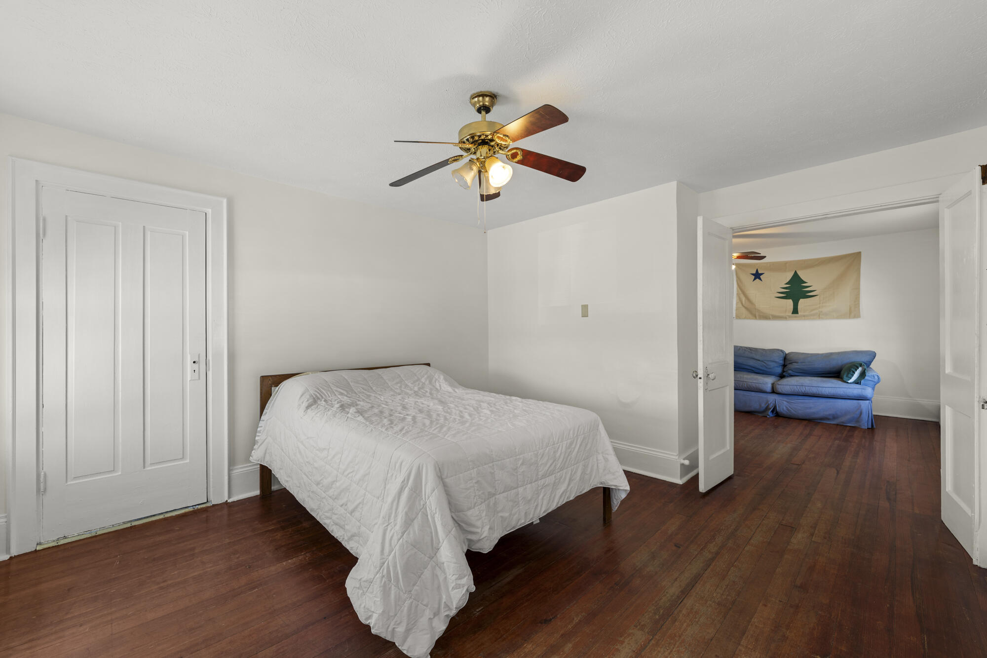 main property photo 68