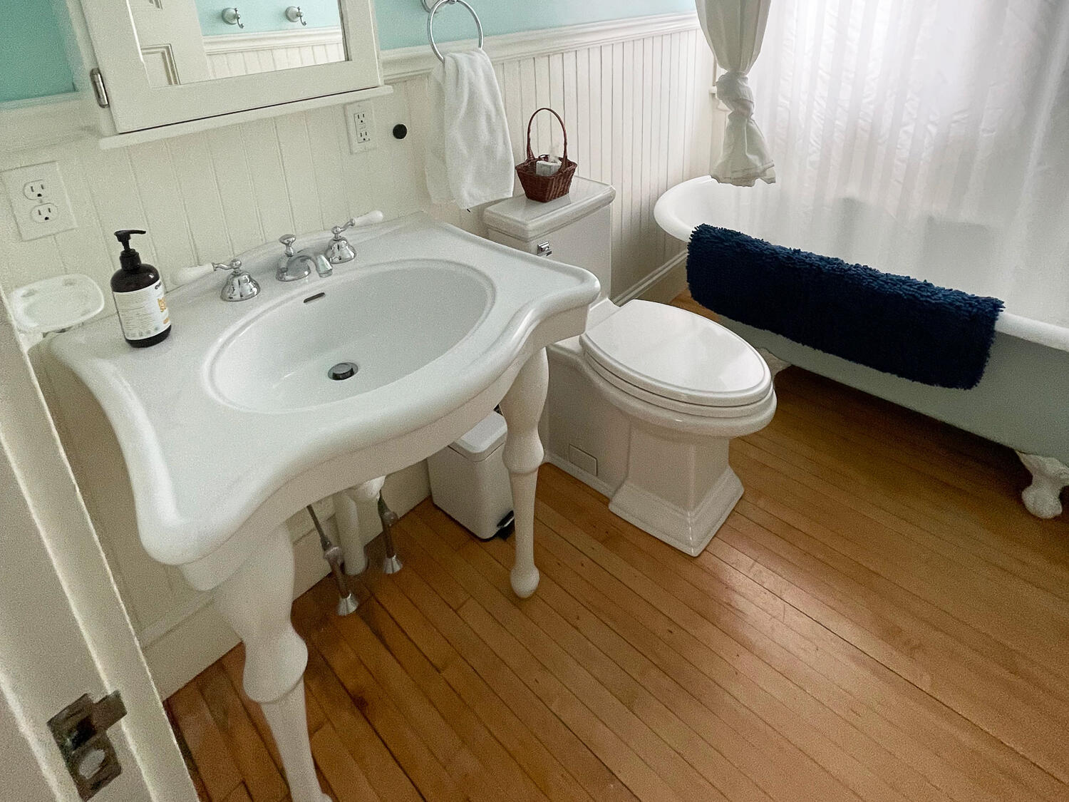 main property photo 37