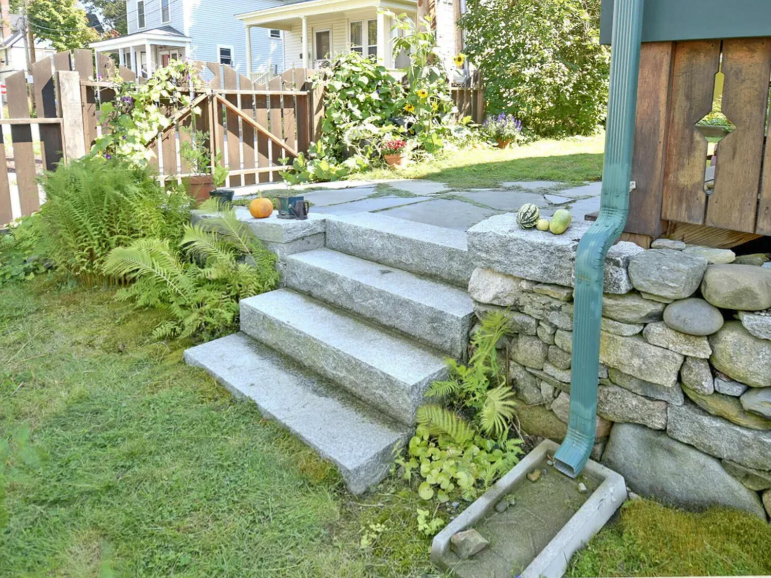 main property photo 51