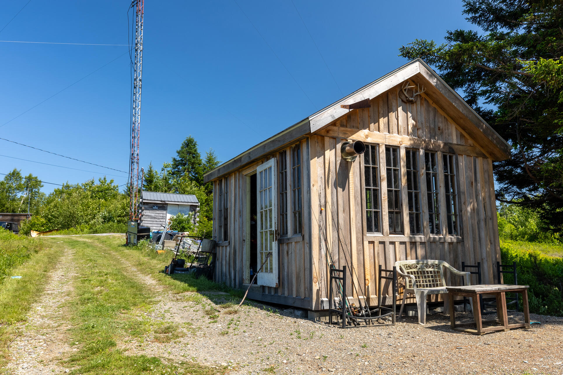 main property photo 44