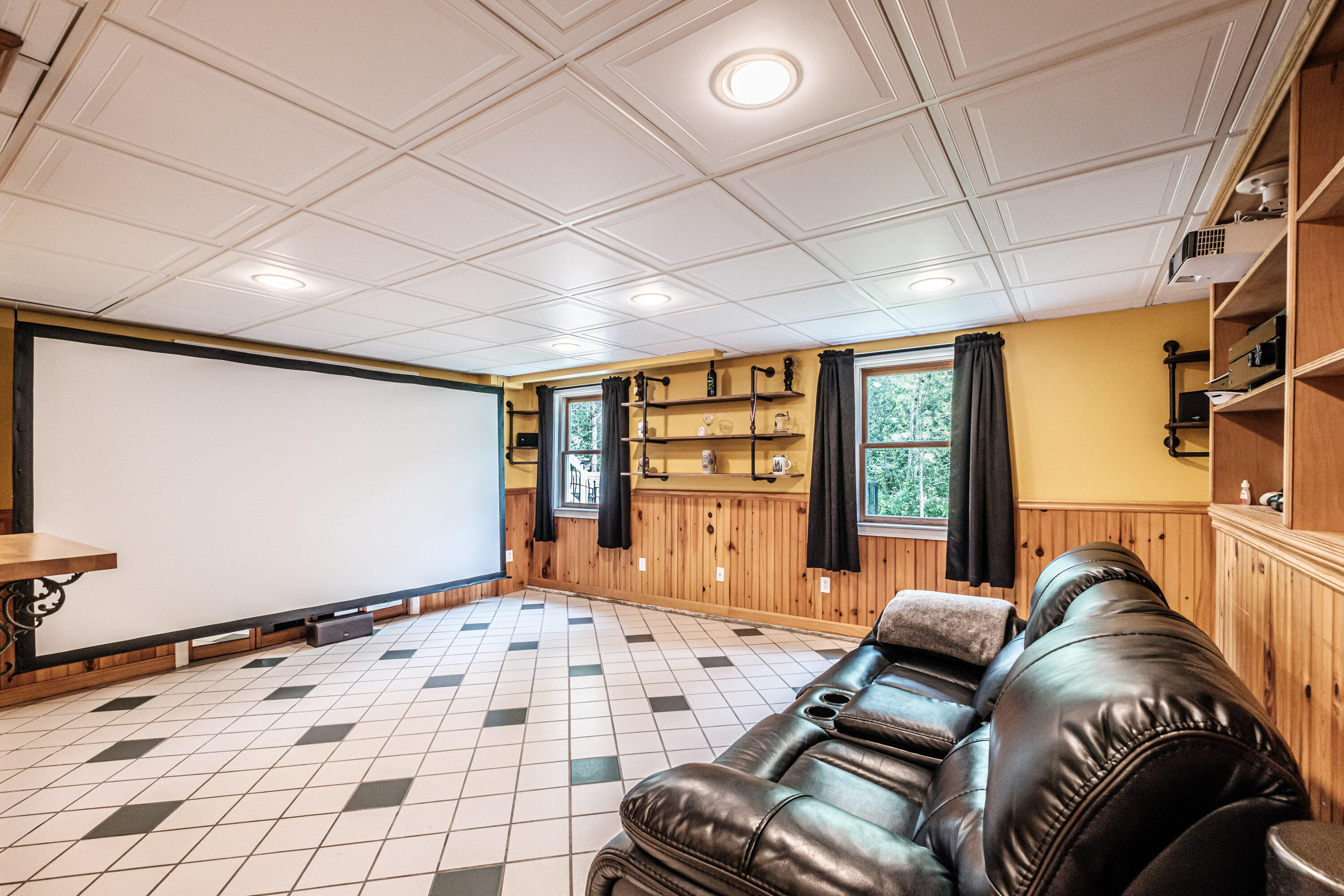 main property photo 48
