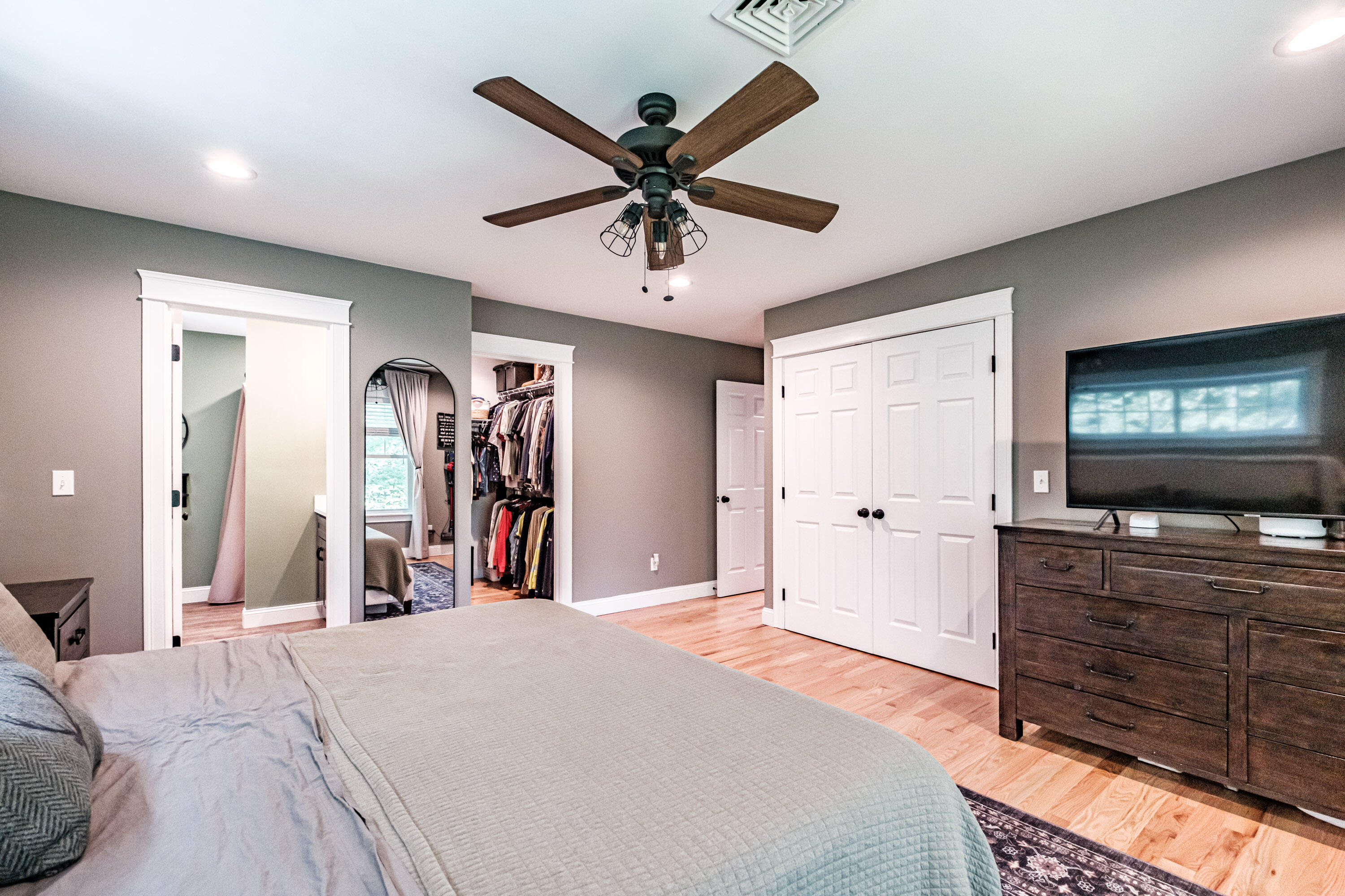 main property photo 68