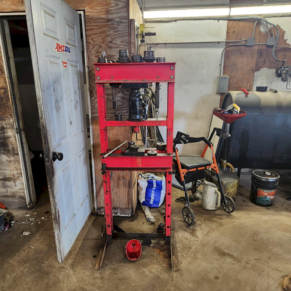 main property photo 26