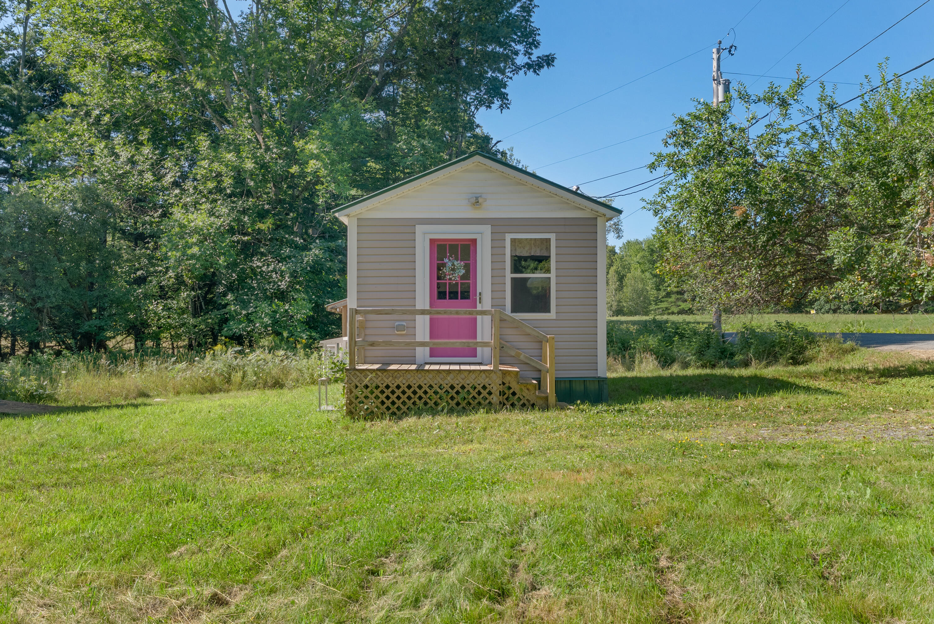 main property photo 20