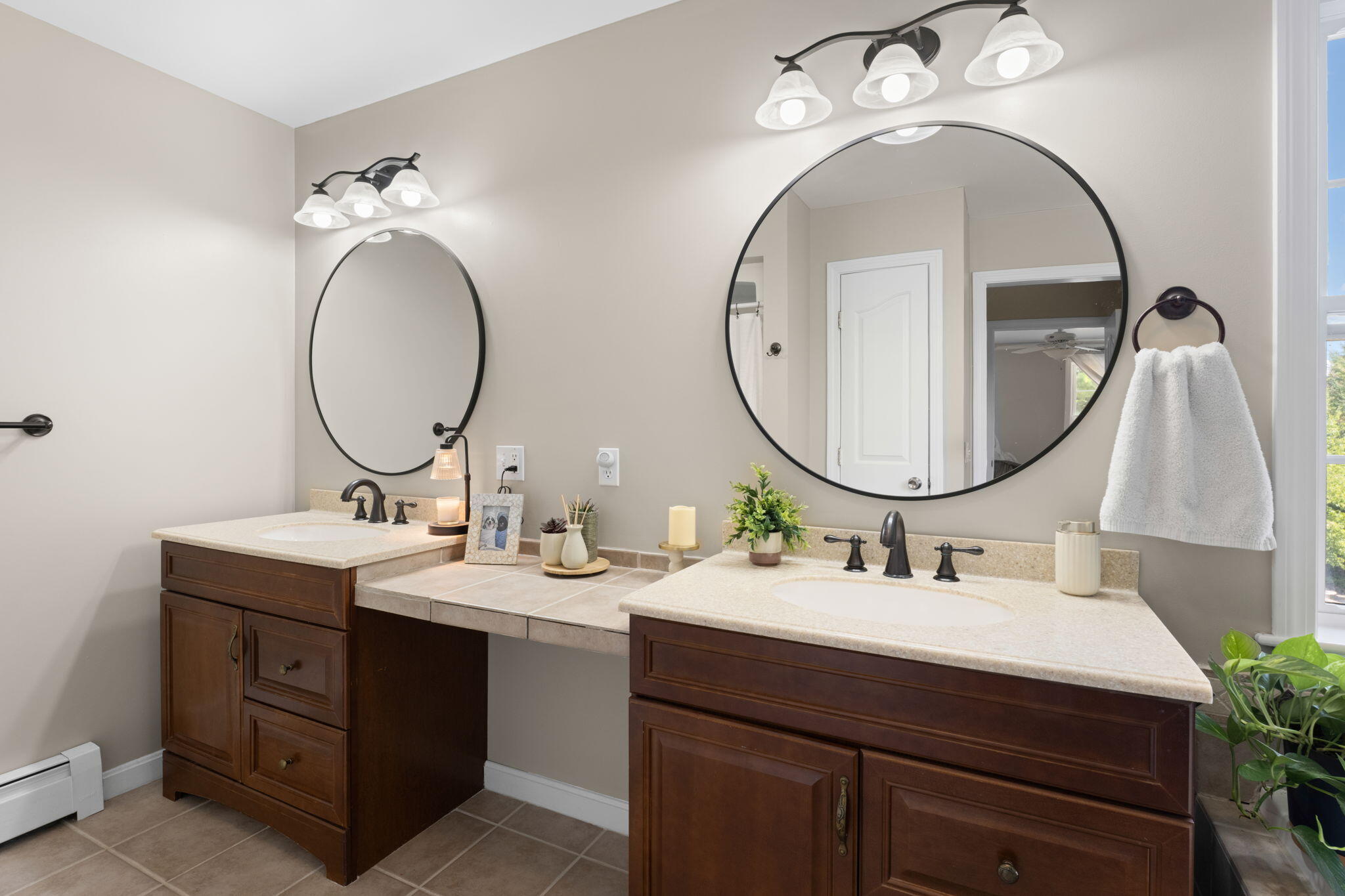 main property photo 60