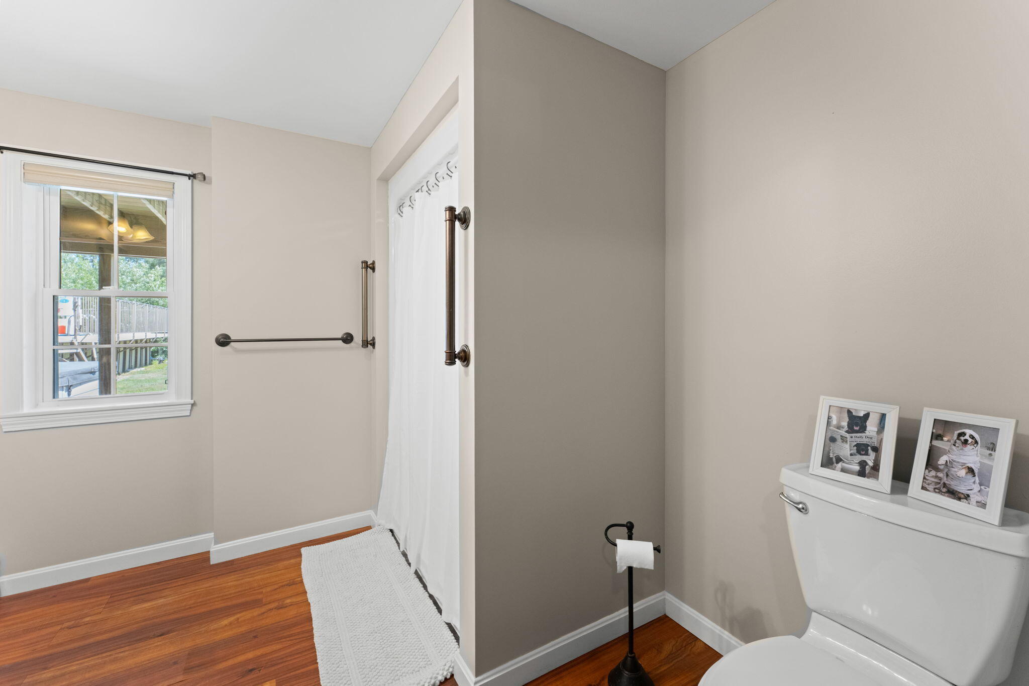 main property photo 77