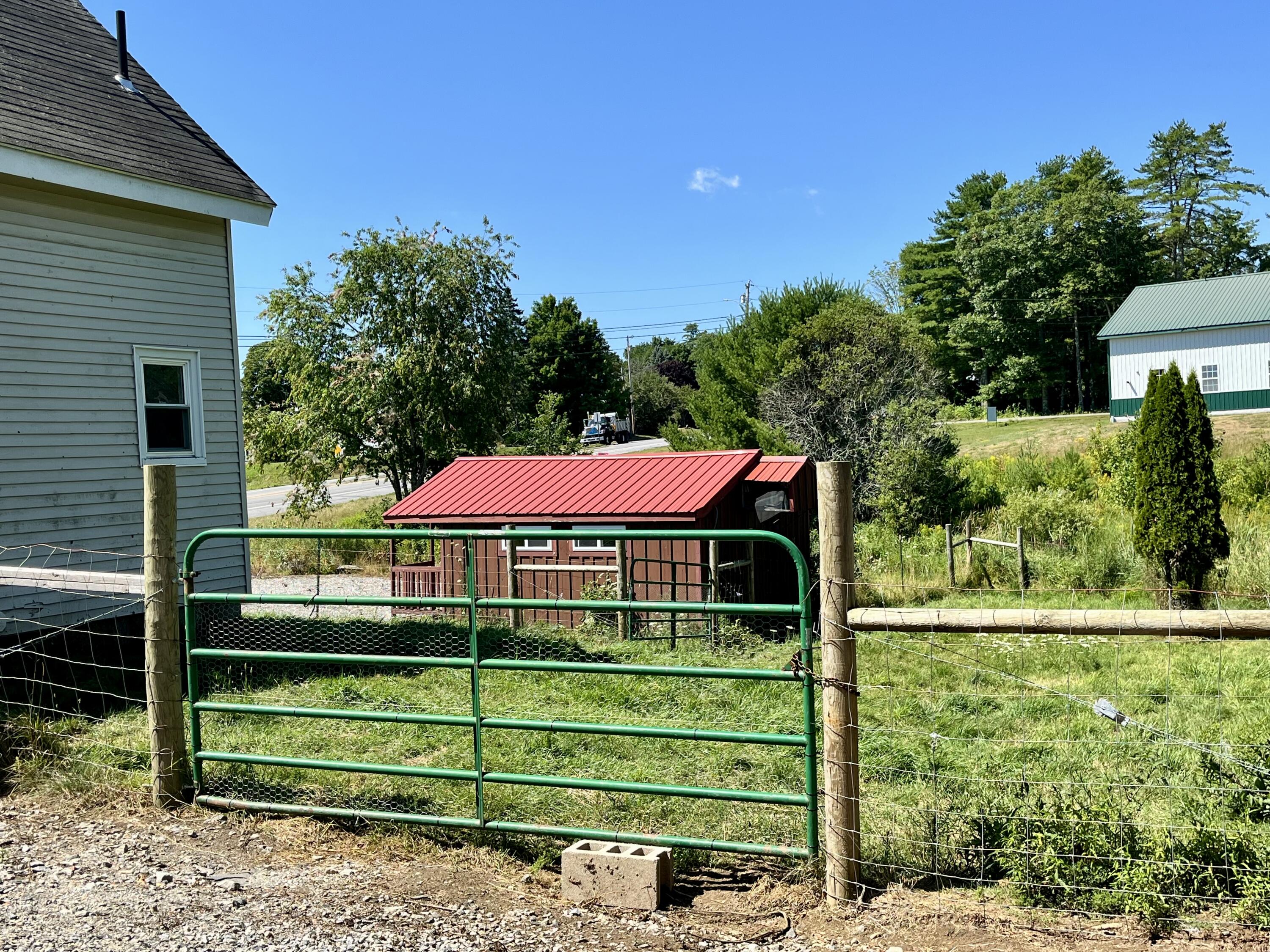 main property photo 38