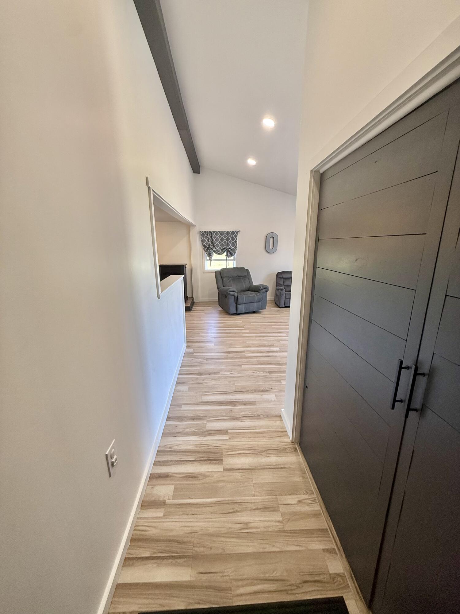 property viewer photo 28