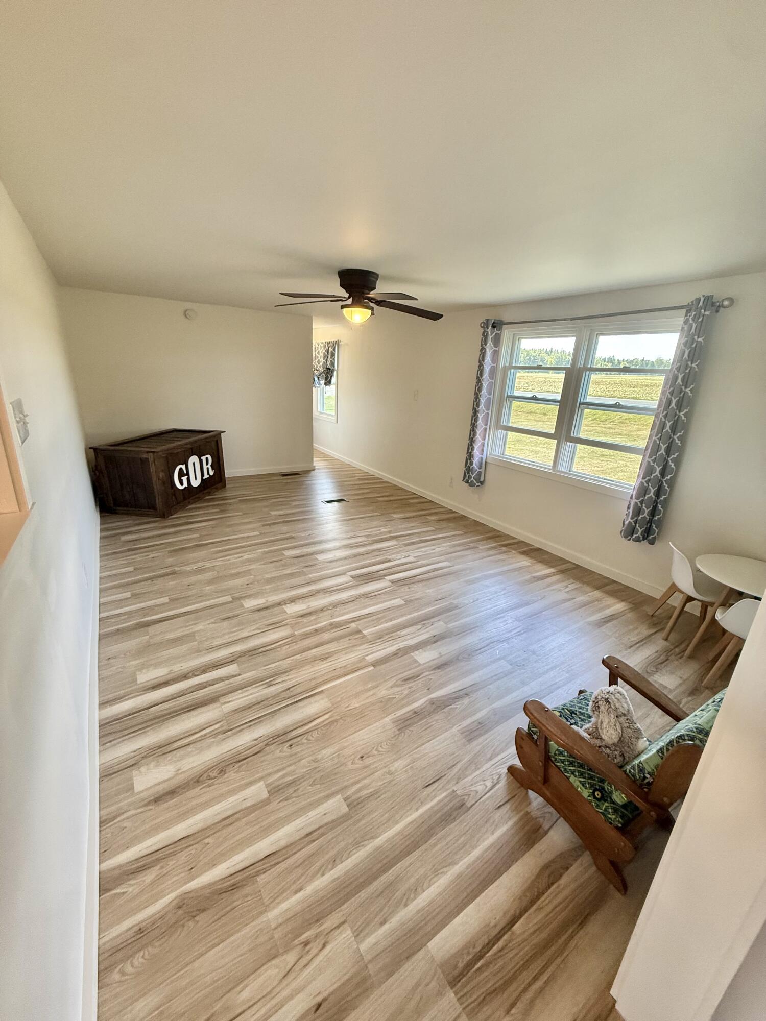 property viewer photo 42