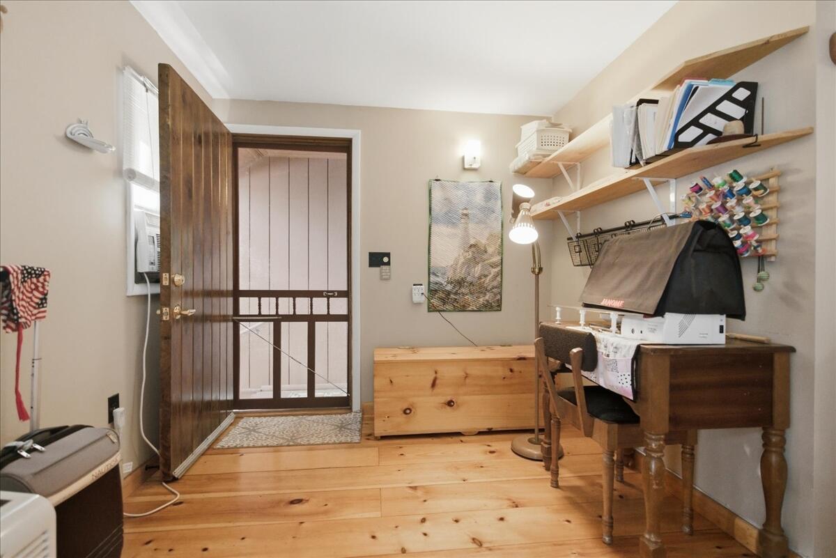 main property photo 47