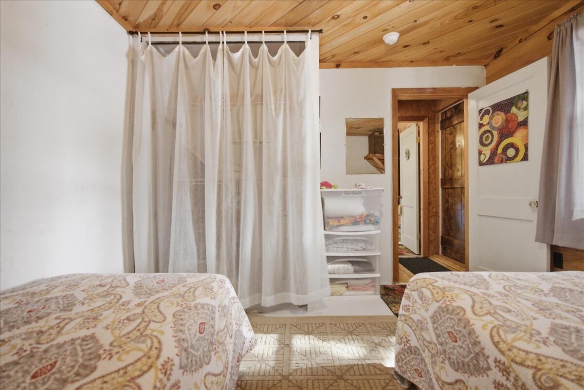 main property photo 62