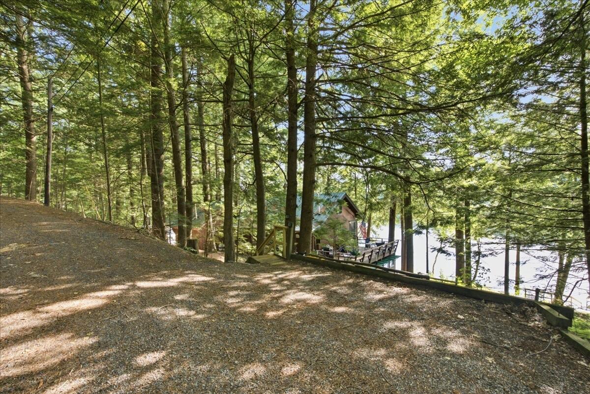 main property photo 89