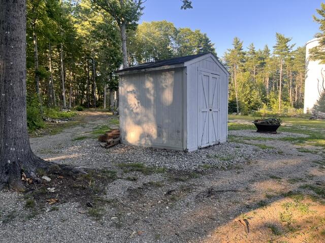 main property photo 32