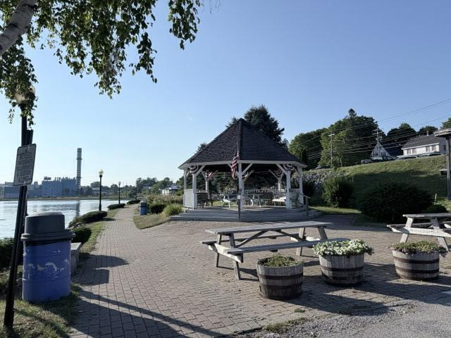 main property photo 38