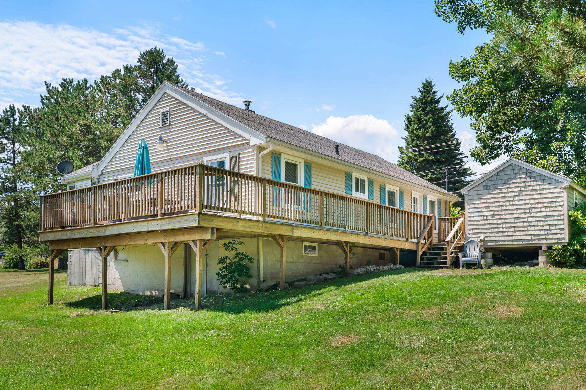 main property photo 29