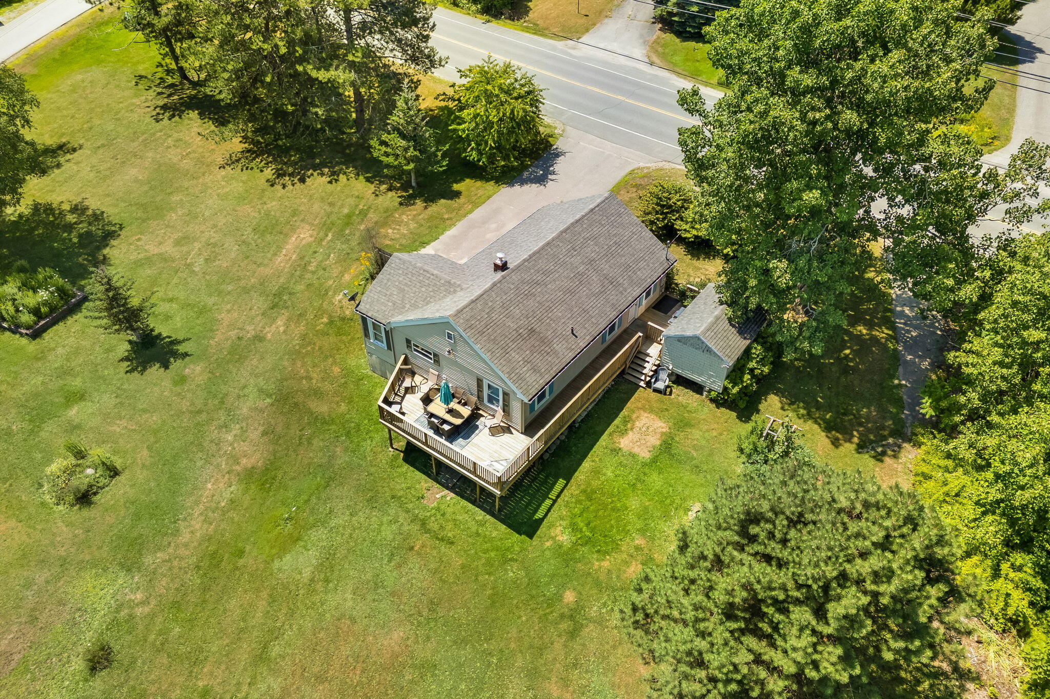 main property photo 53
