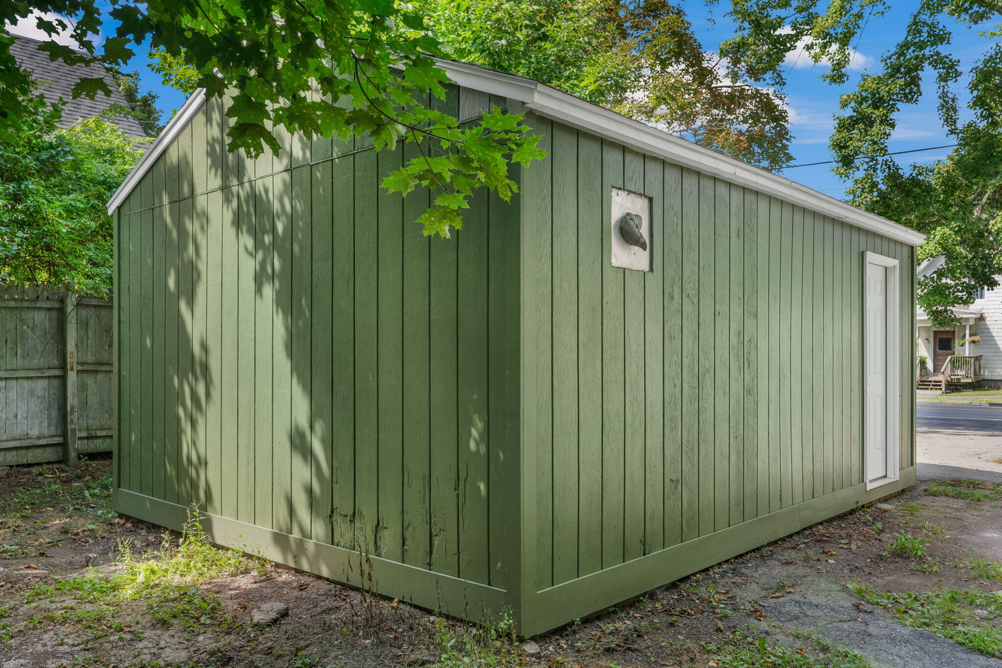 main property photo 29