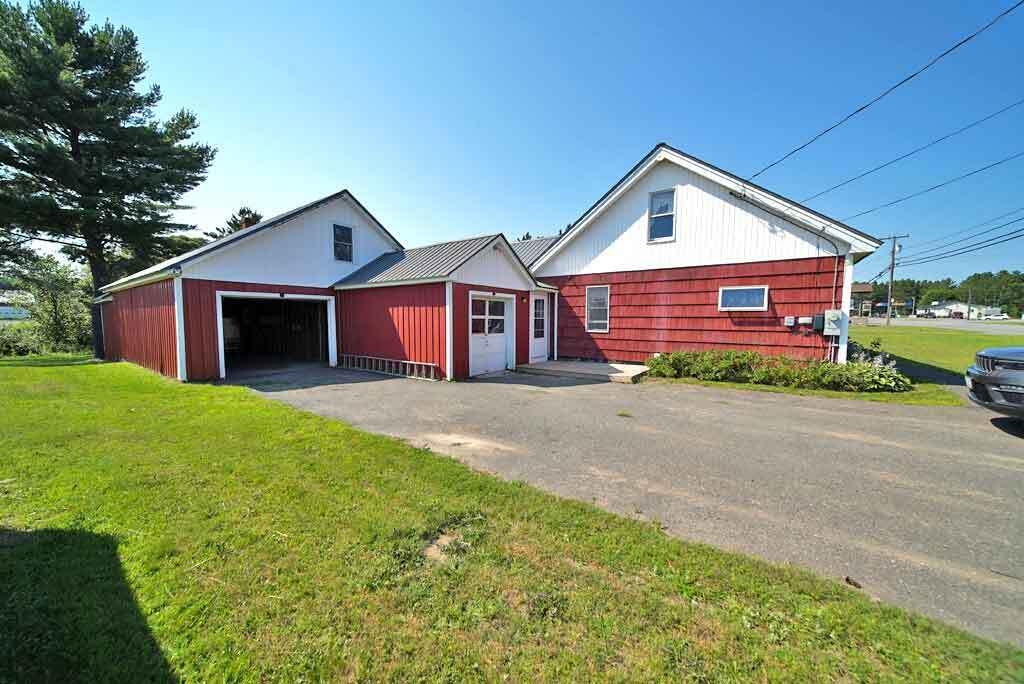 main property photo 59