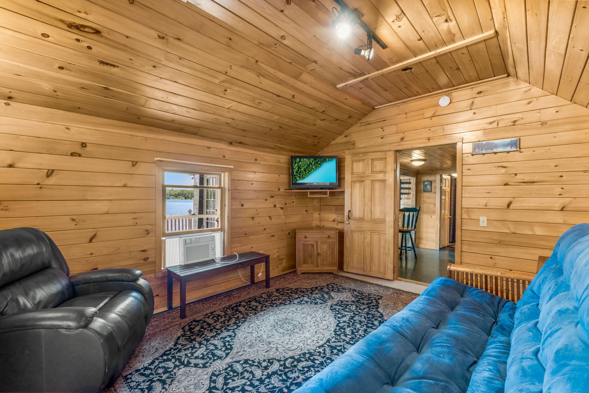 main property photo 7