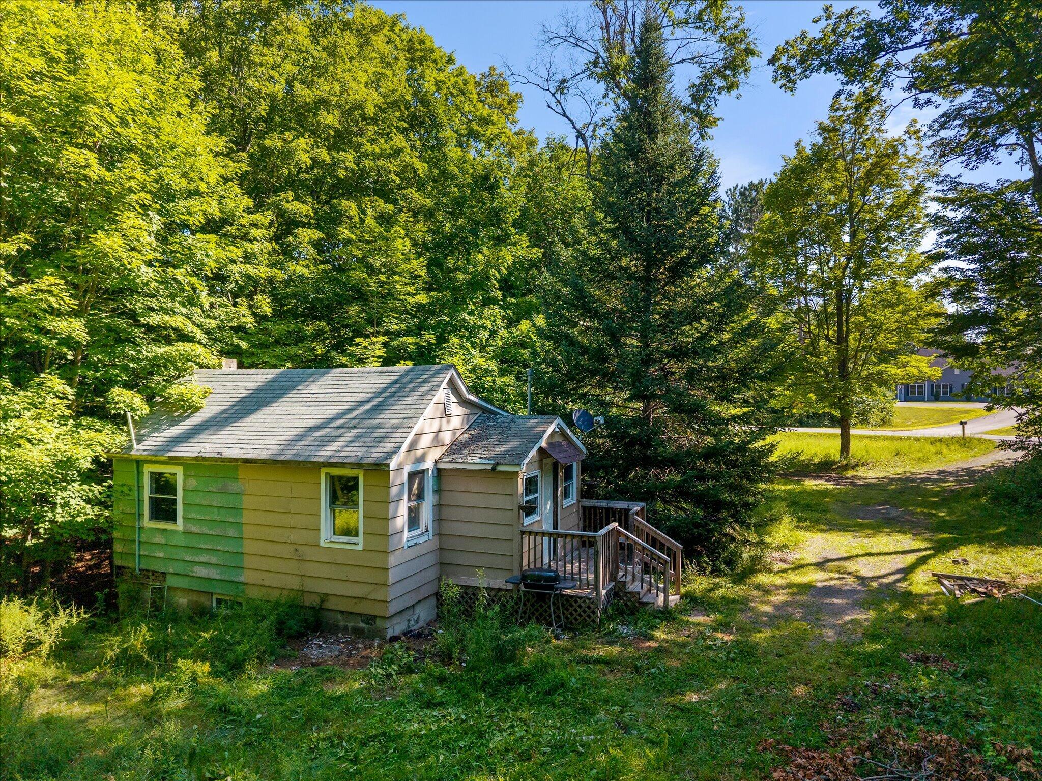 main property photo 17