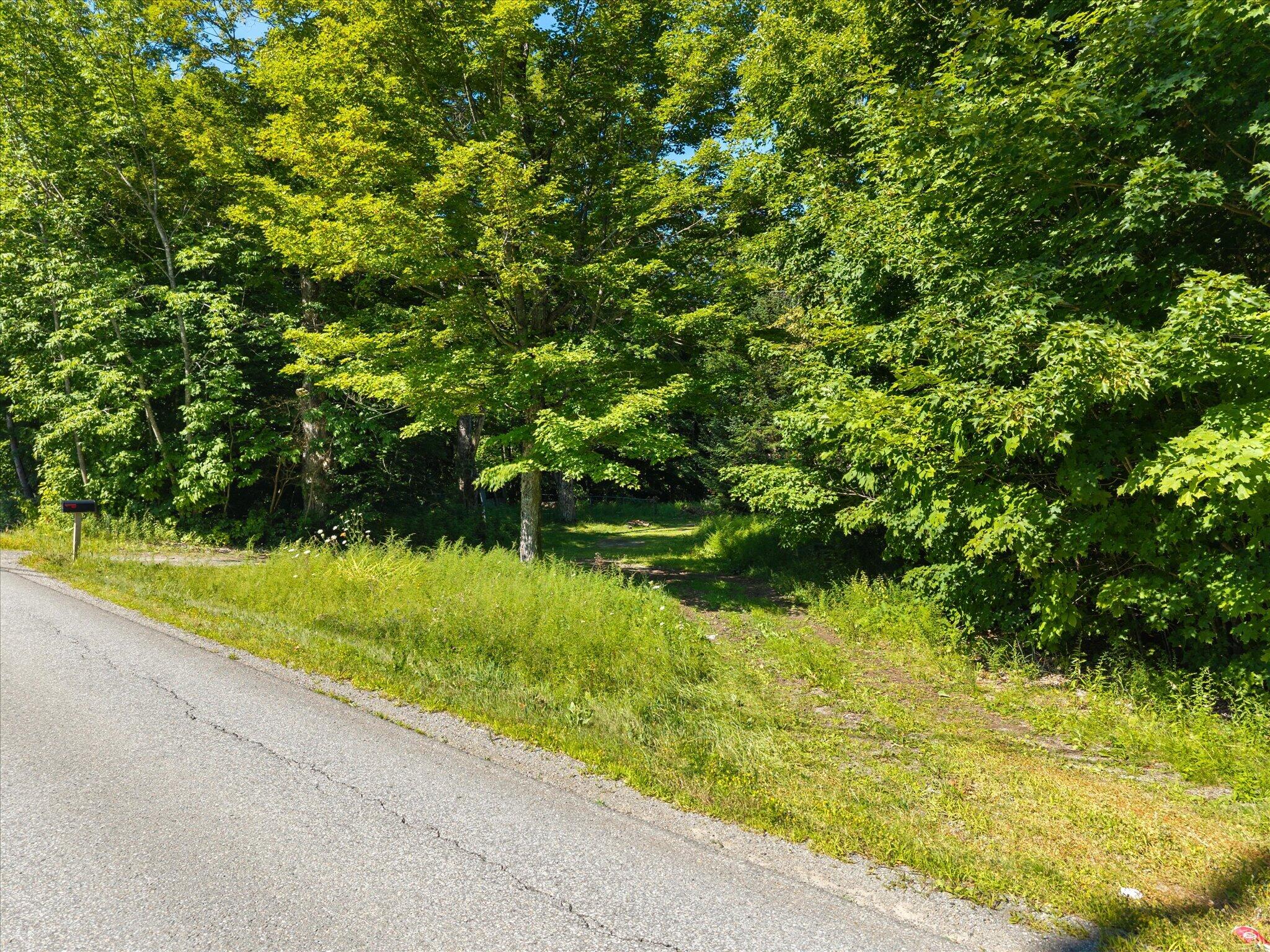 main property photo 23