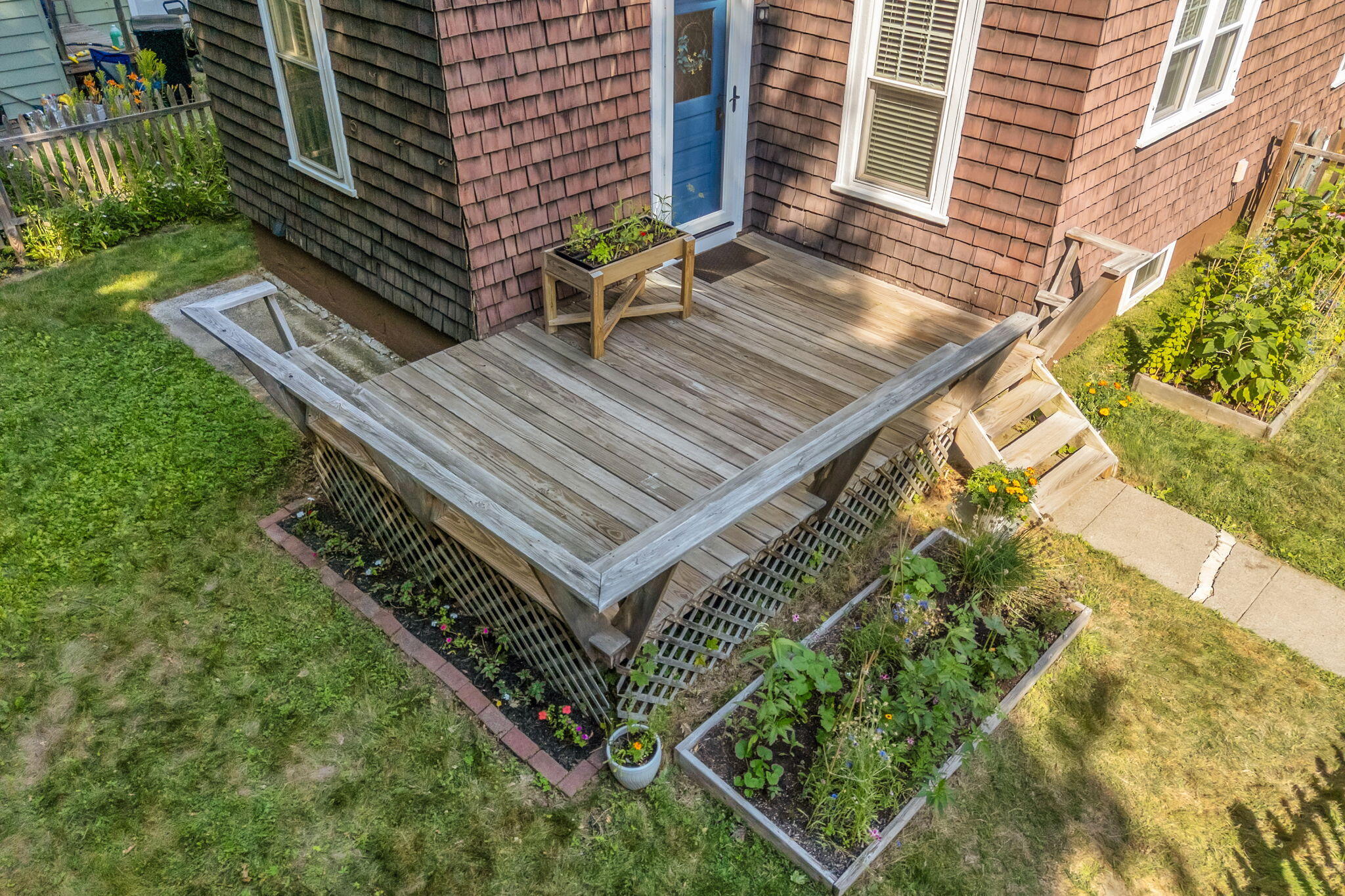 main property photo 41