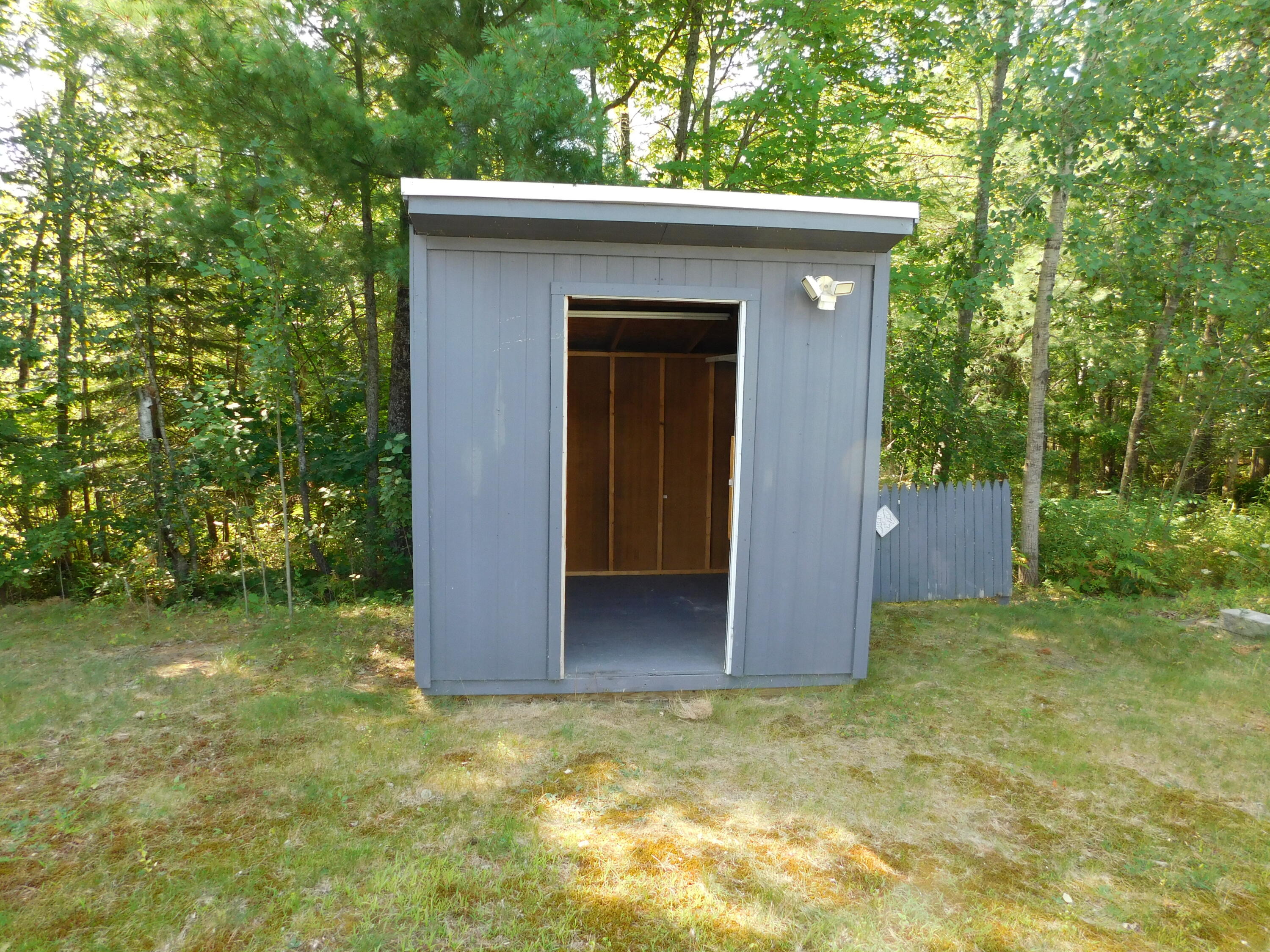 main property photo 12