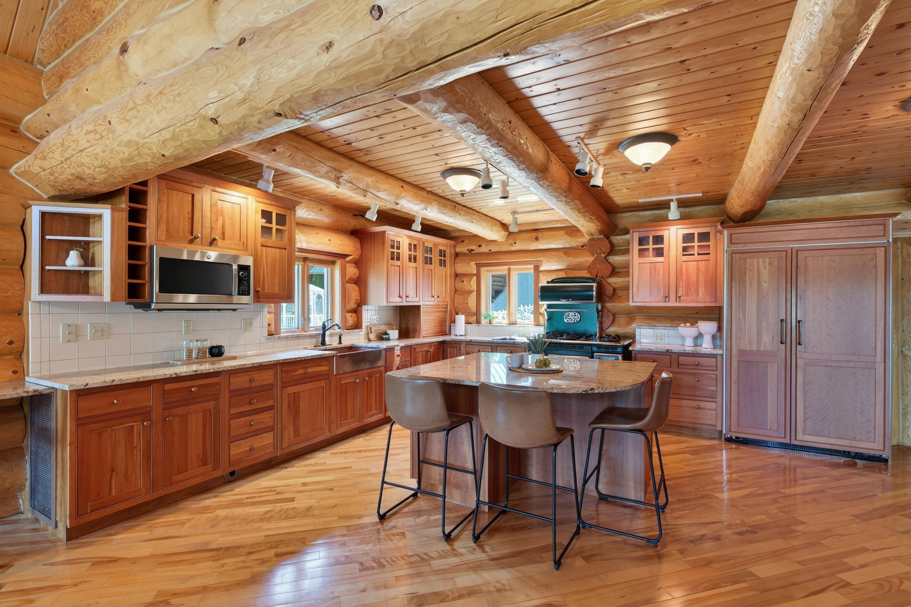 main property photo 12