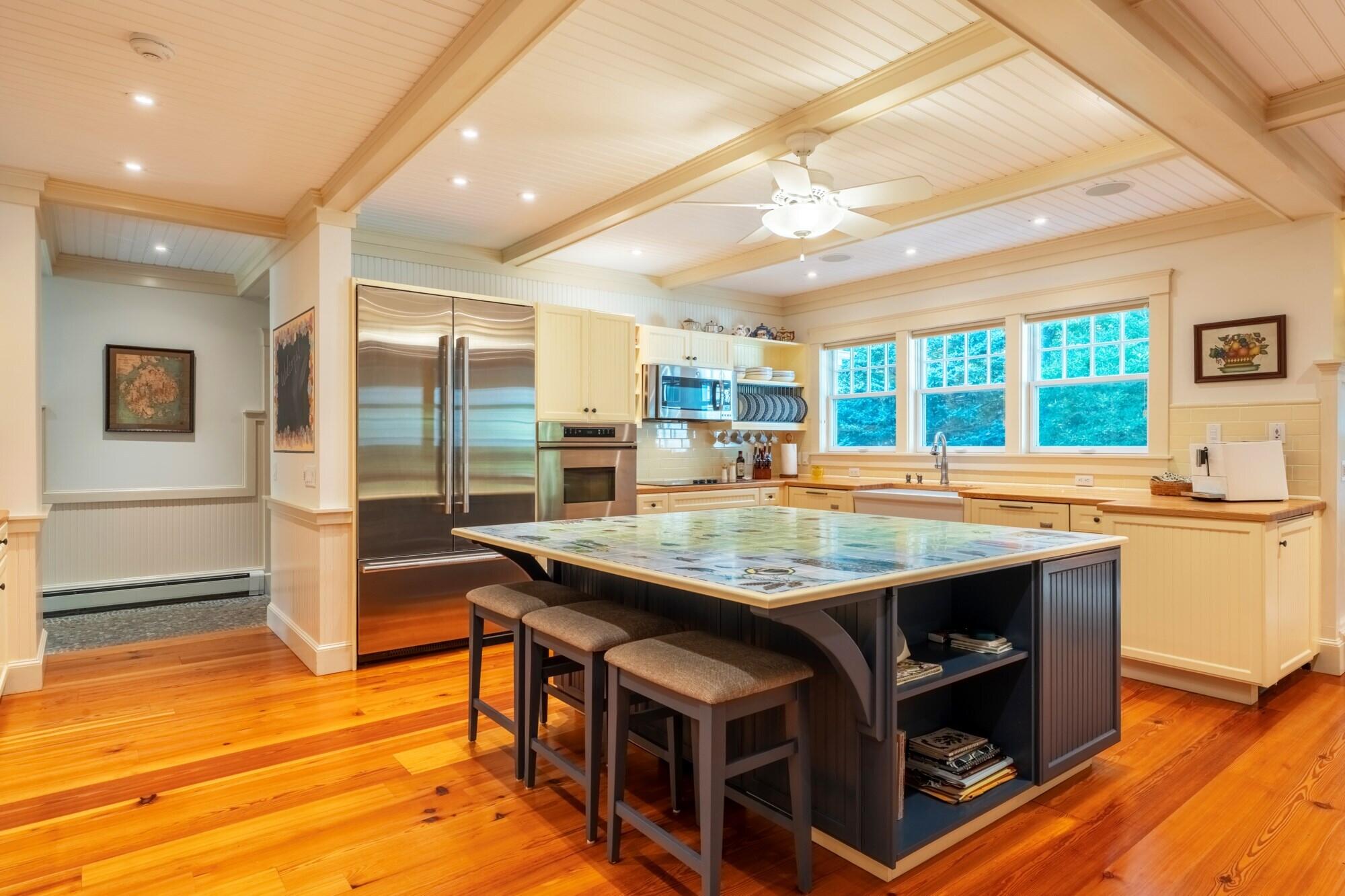 main property photo 29