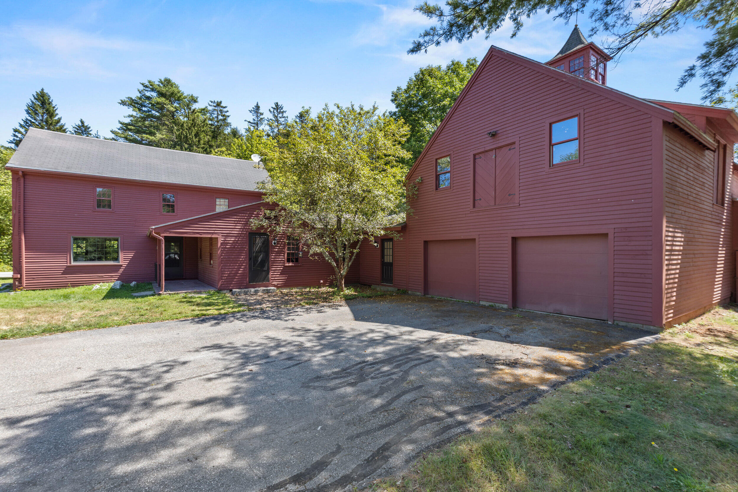 main property photo 37