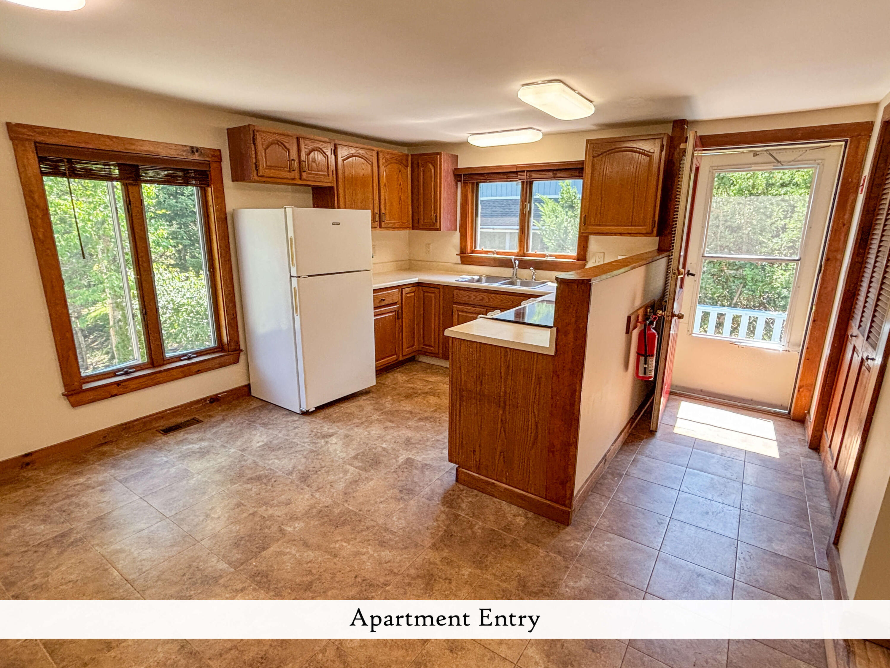 main property photo 75