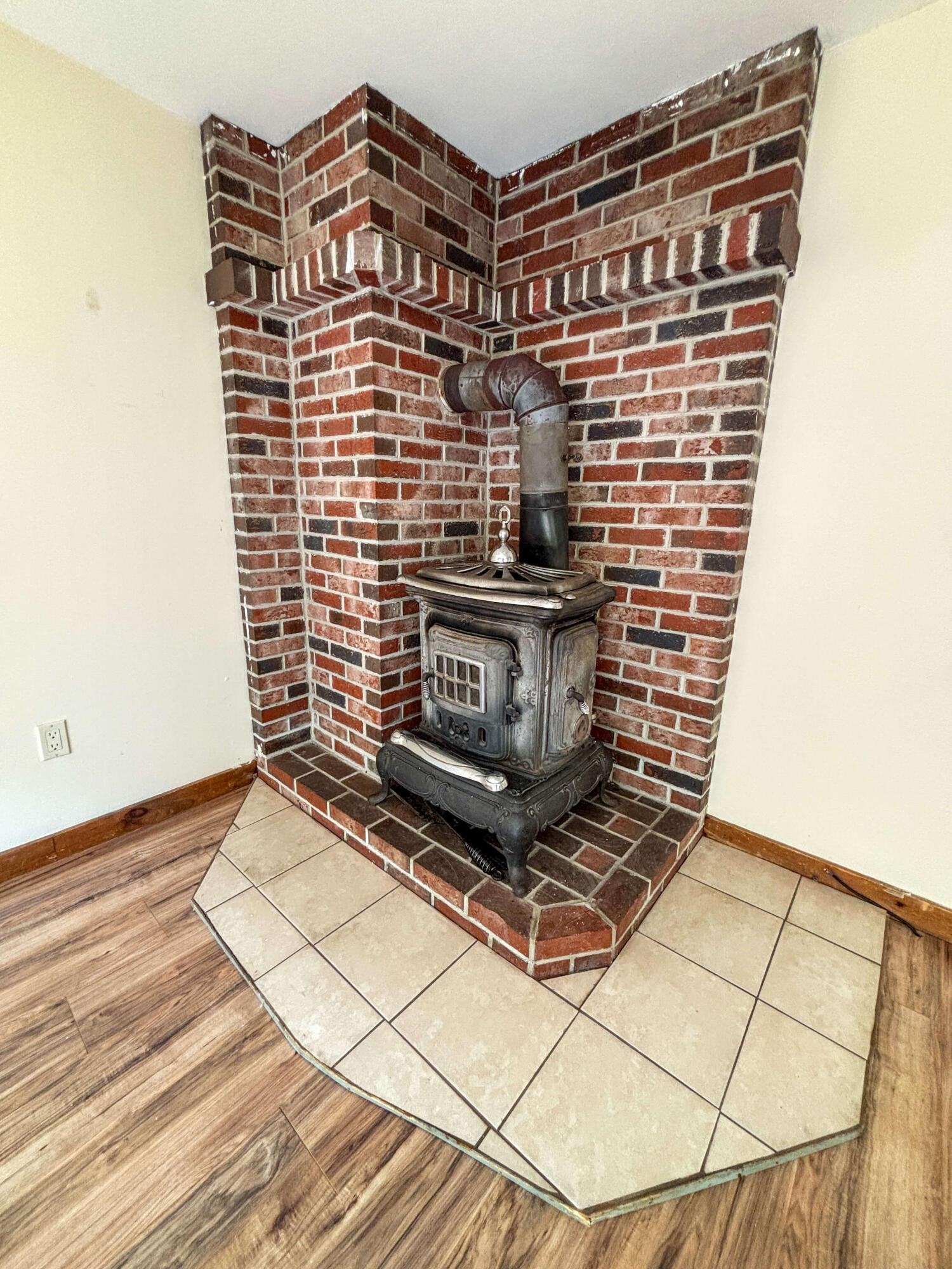 main property photo 82