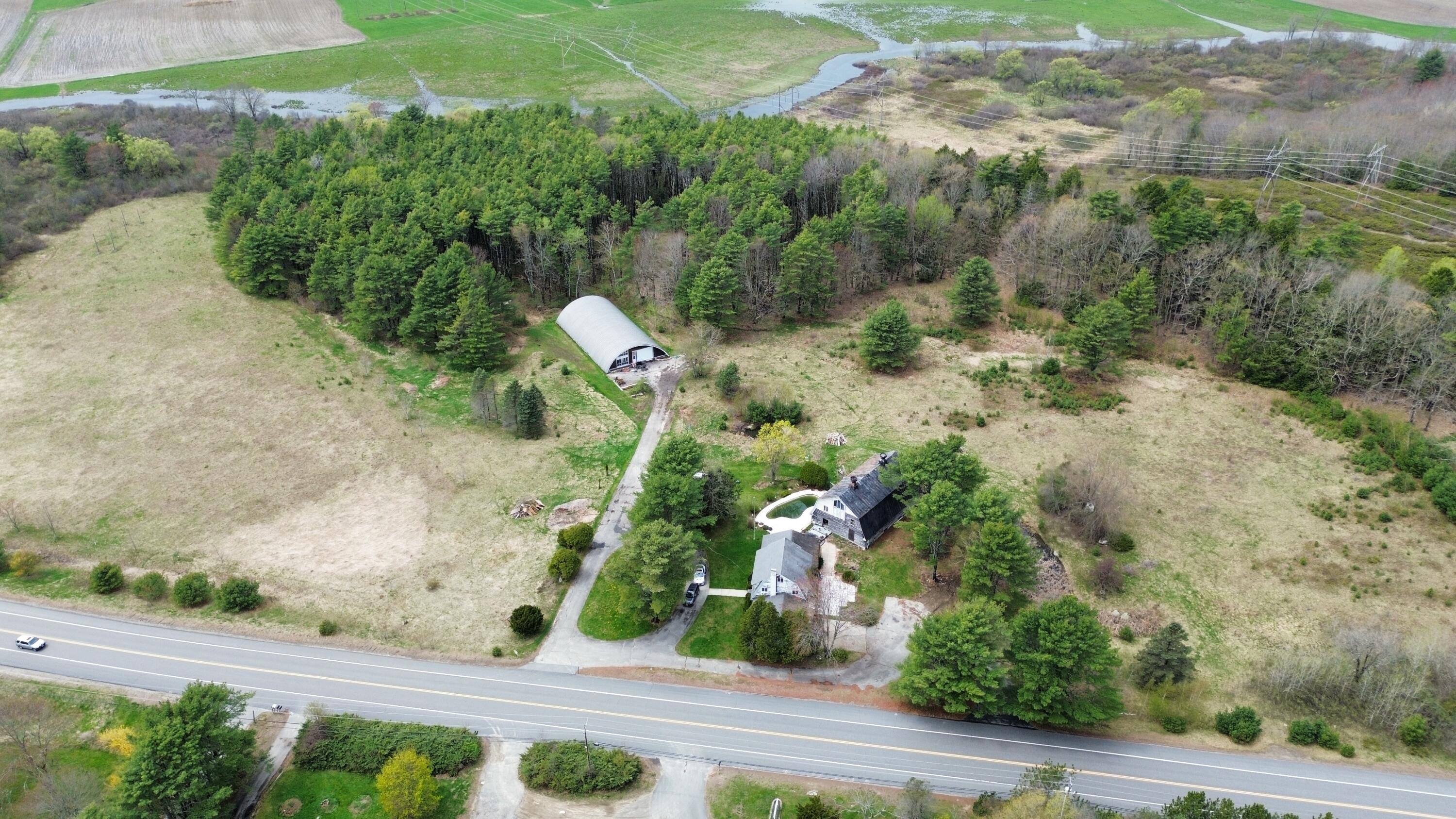 main property photo 12