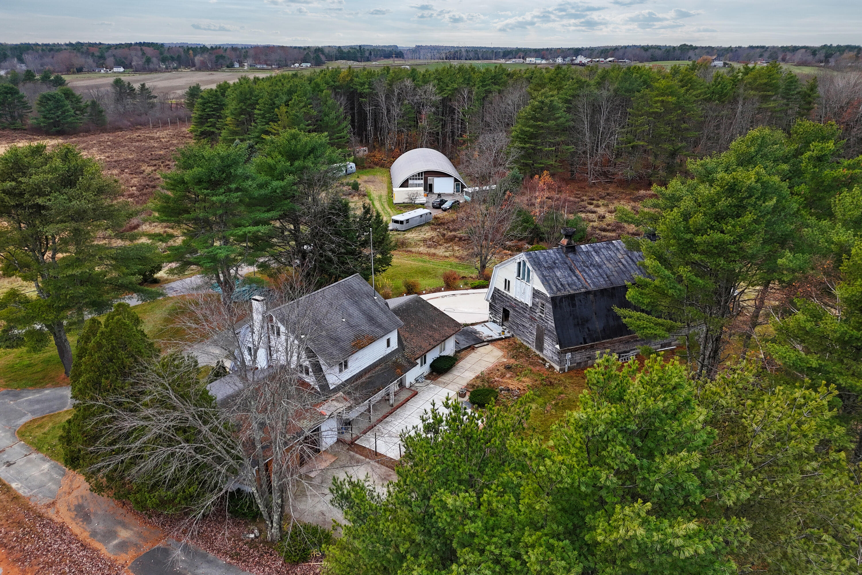 main property photo 14