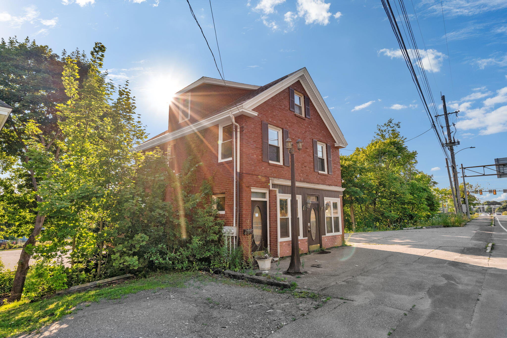 main property photo 47