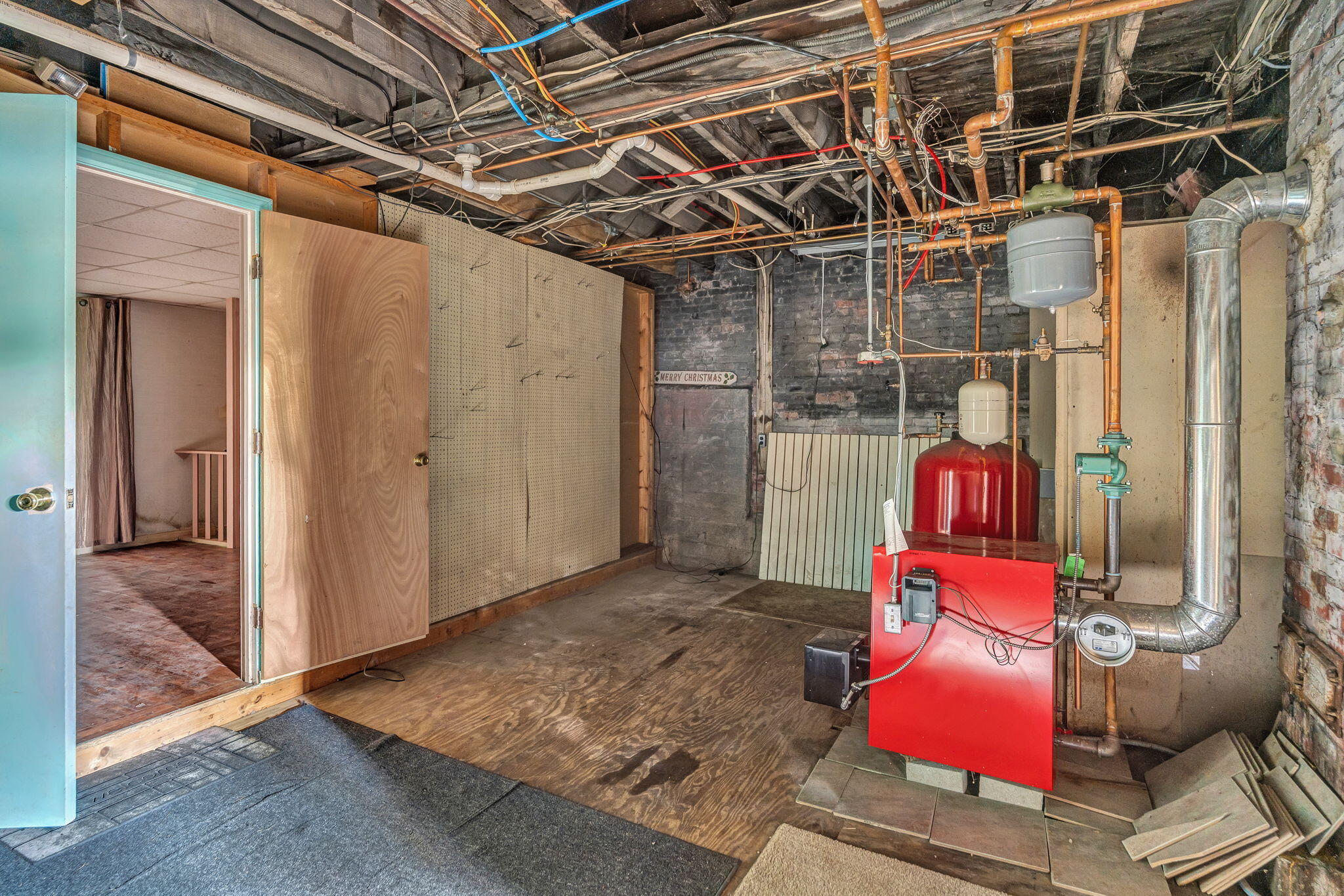 main property photo 50