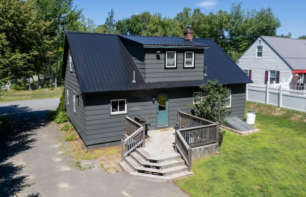 main property photo 44