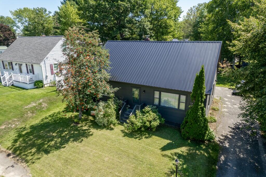 main property photo 45