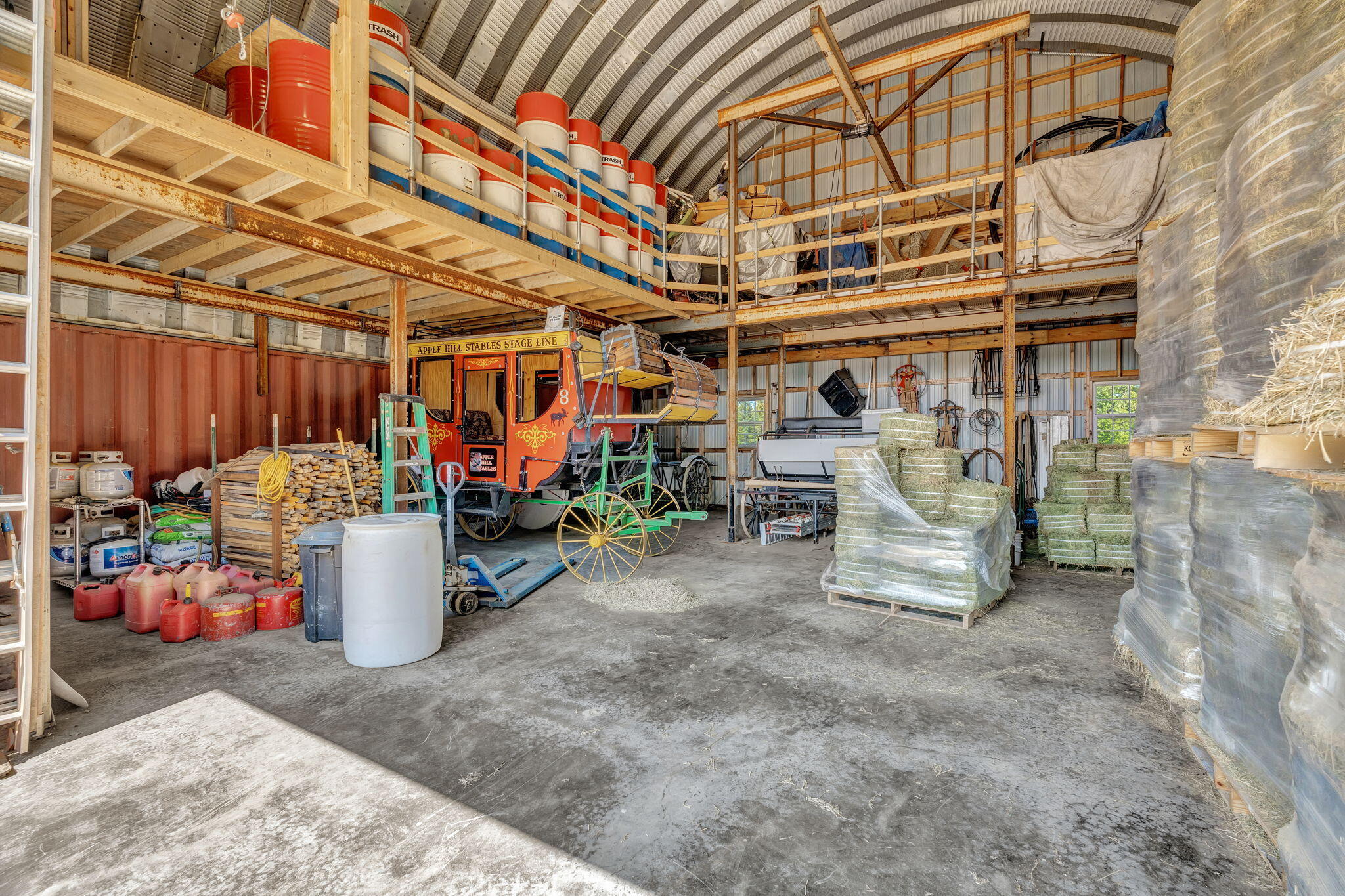 main property photo 34