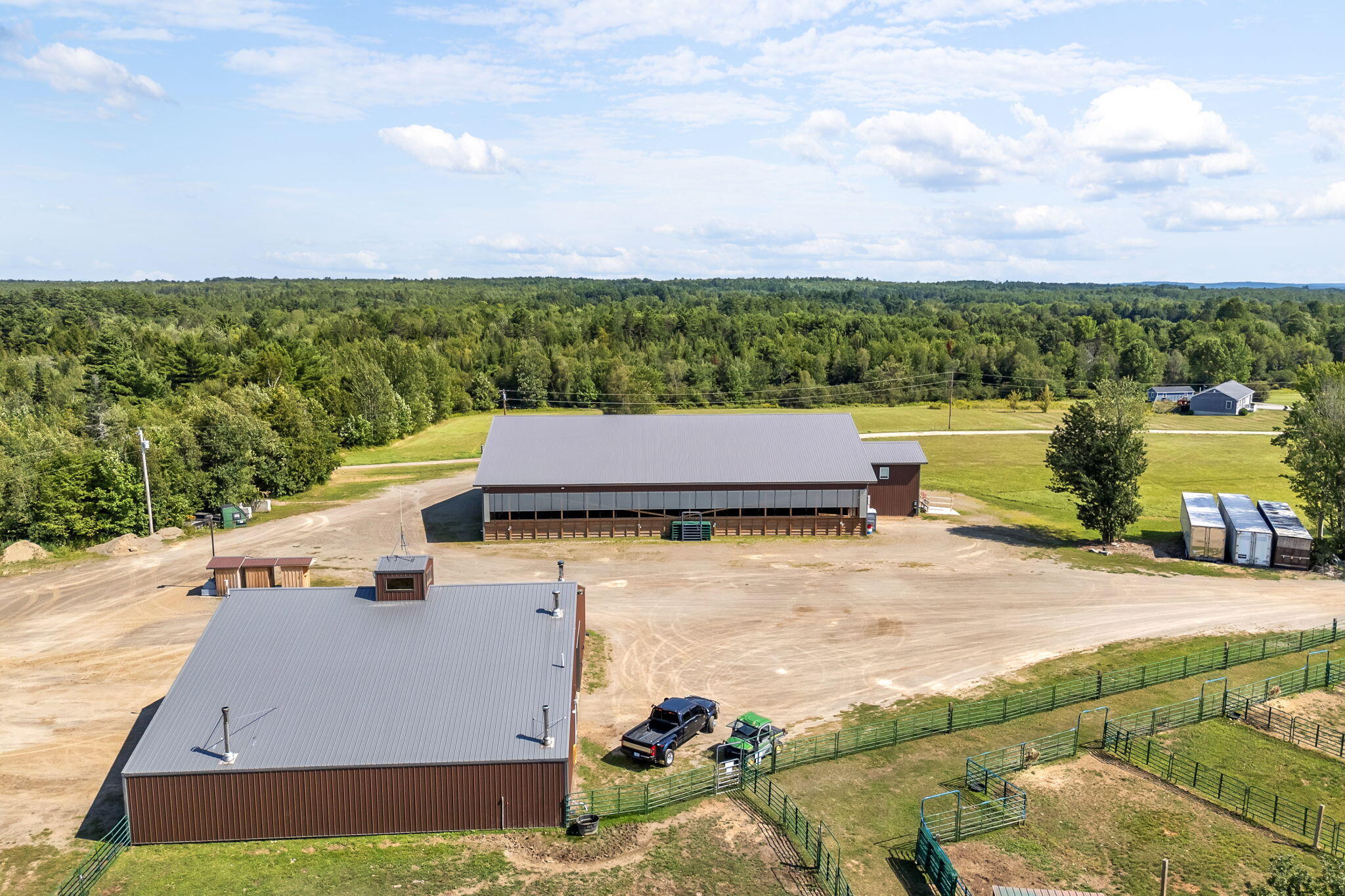 main property photo 78