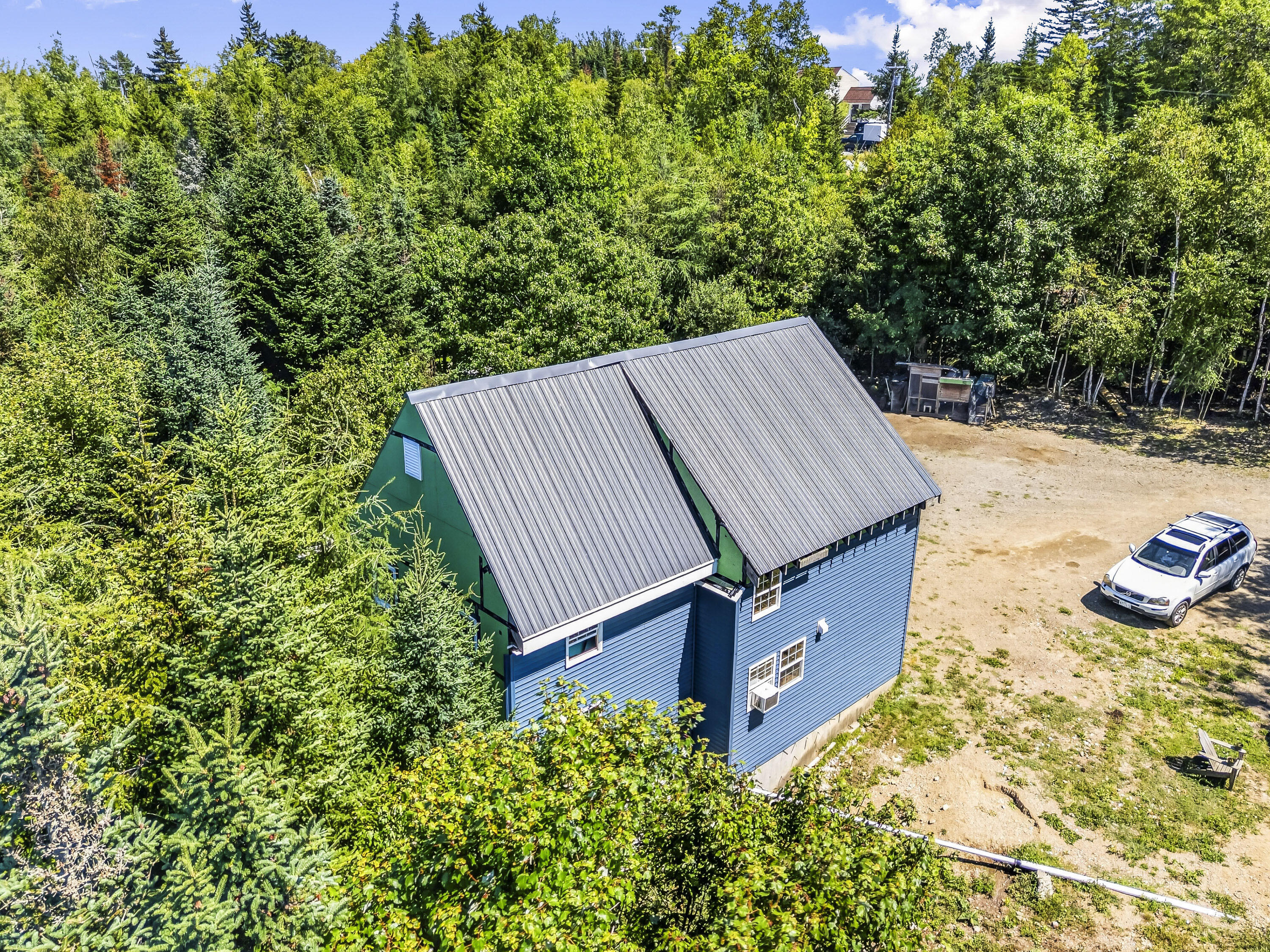 main property photo 35