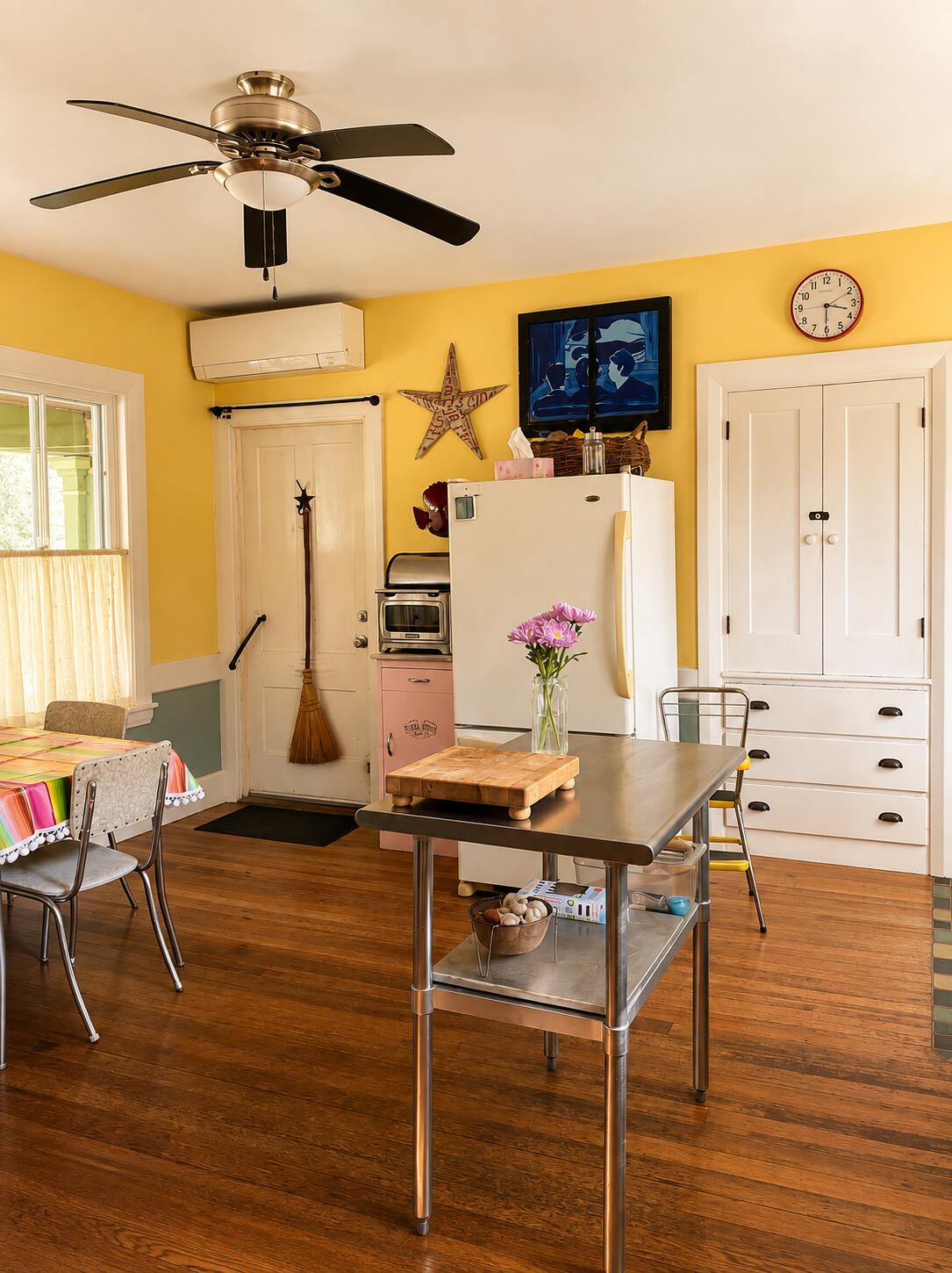 main property photo 13