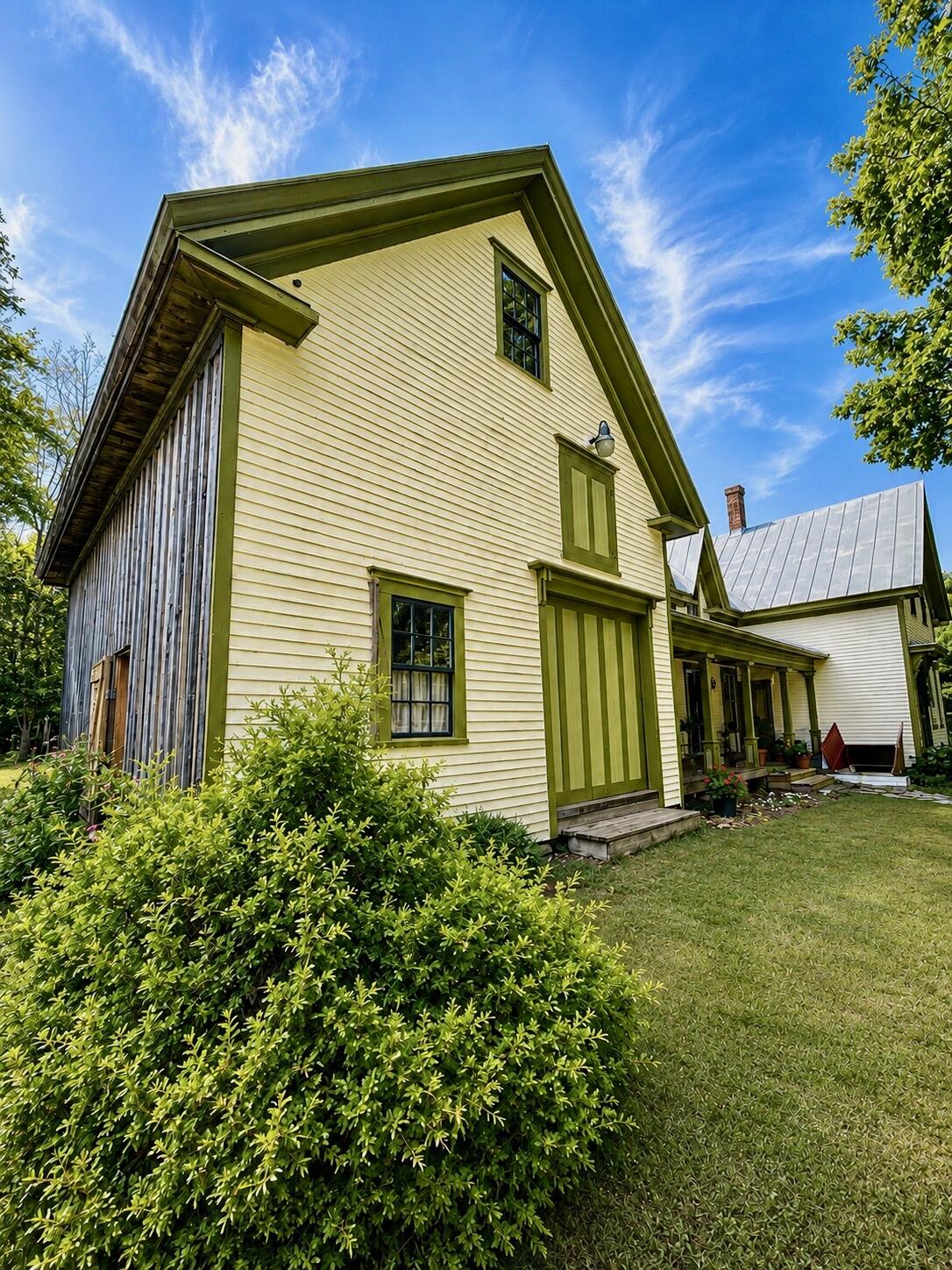 main property photo 50